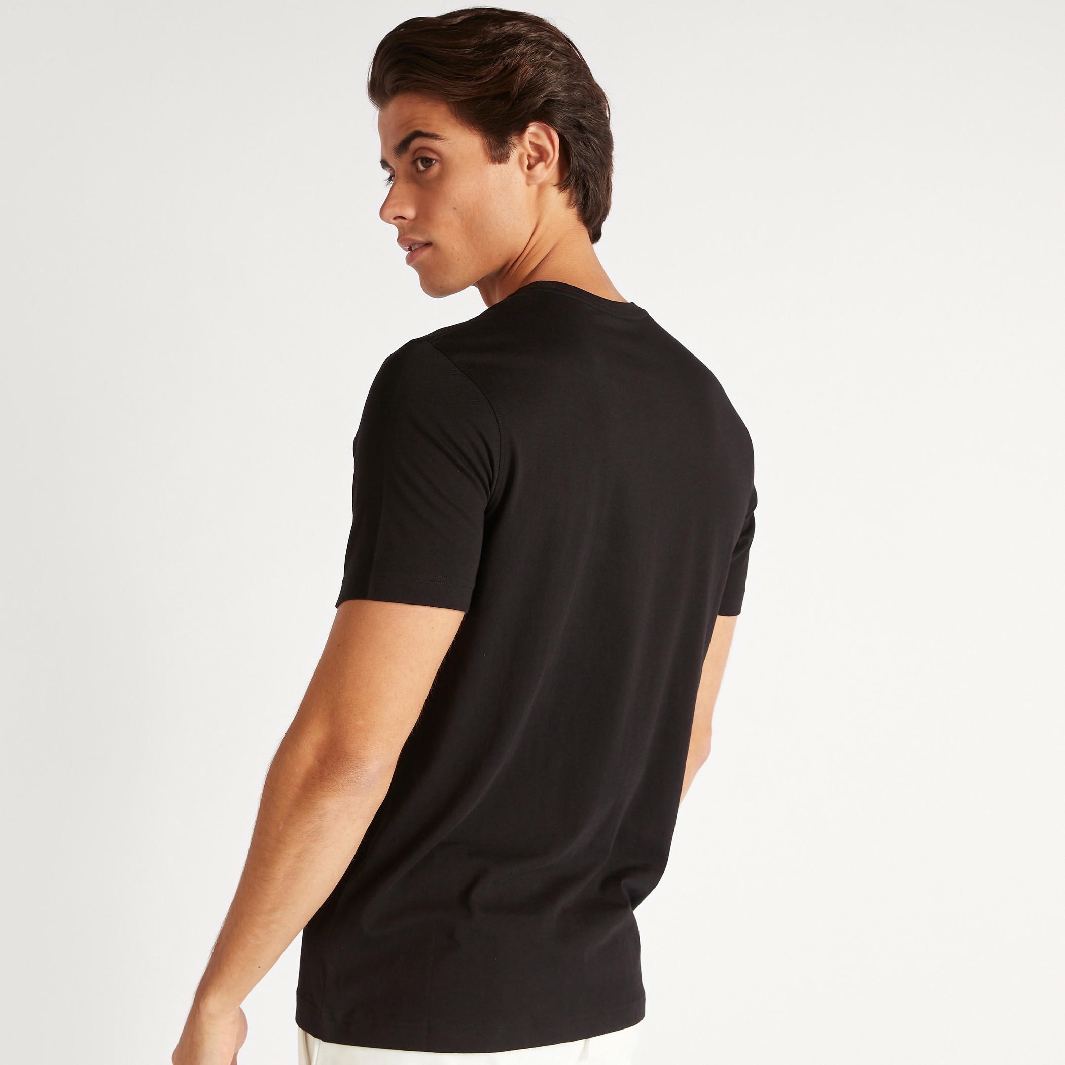 تيشيرت بقصة سليم وياقة ضيقة وأكمام قصيرة وطبعات-men-clothing-tshirtsandpolos-tshirts-image-4