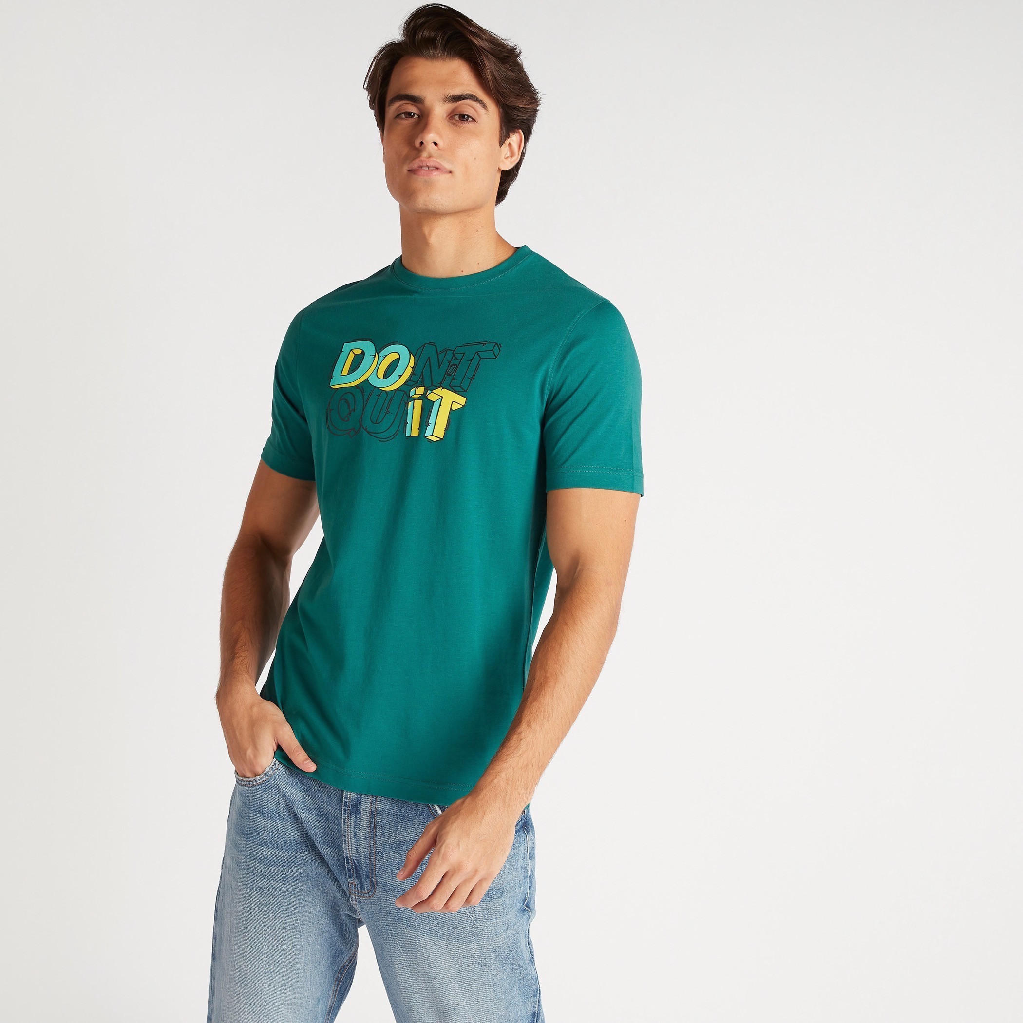 تيشيرت بقصة سليم وياقة ضيقة وأكمام قصيرة وطبعات-men-clothing-tshirtsandpolos-tshirts-image-1