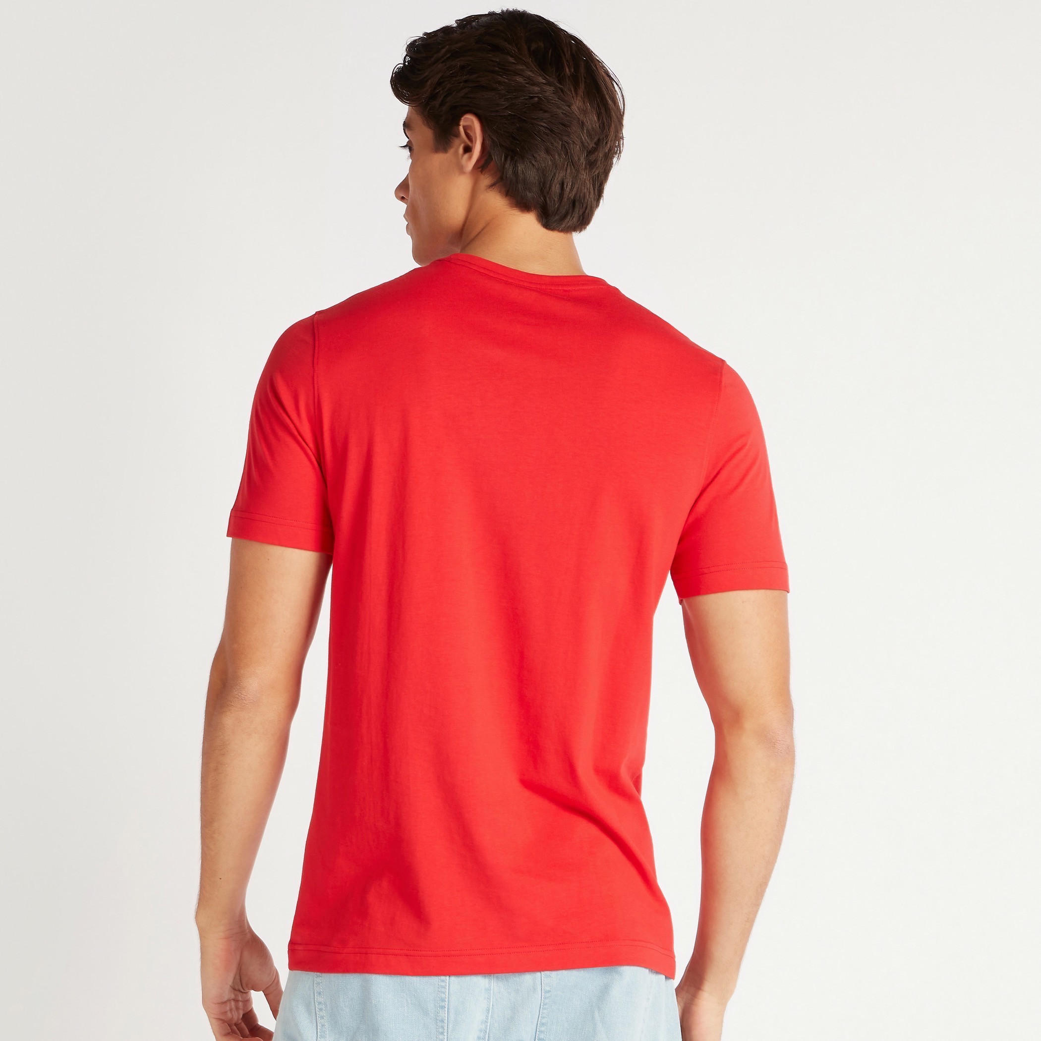 تيشيرت بياقة ضيّقة وأكمام قصيرة وطبعات-men-clothing-tshirtsandpolos-tshirts-image-4