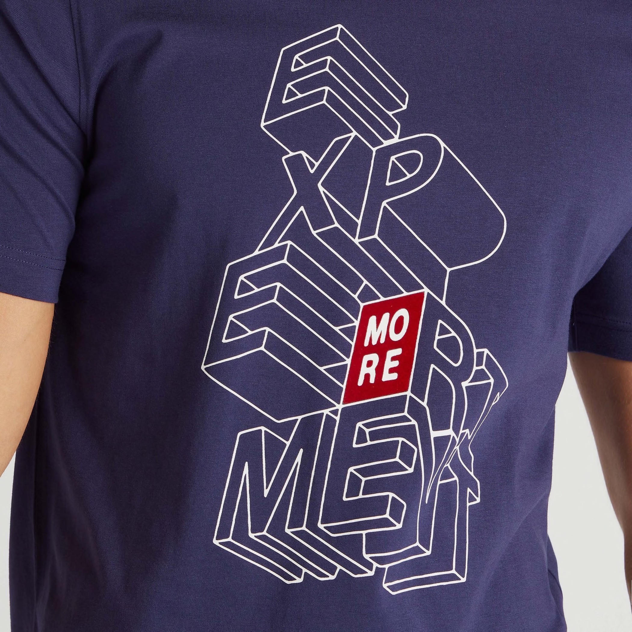 تيشيرت بقصة سليم وياقة ضيقة وأكمام قصيرة وطبعات-men-clothing-tshirtsandpolos-tshirts-image-3