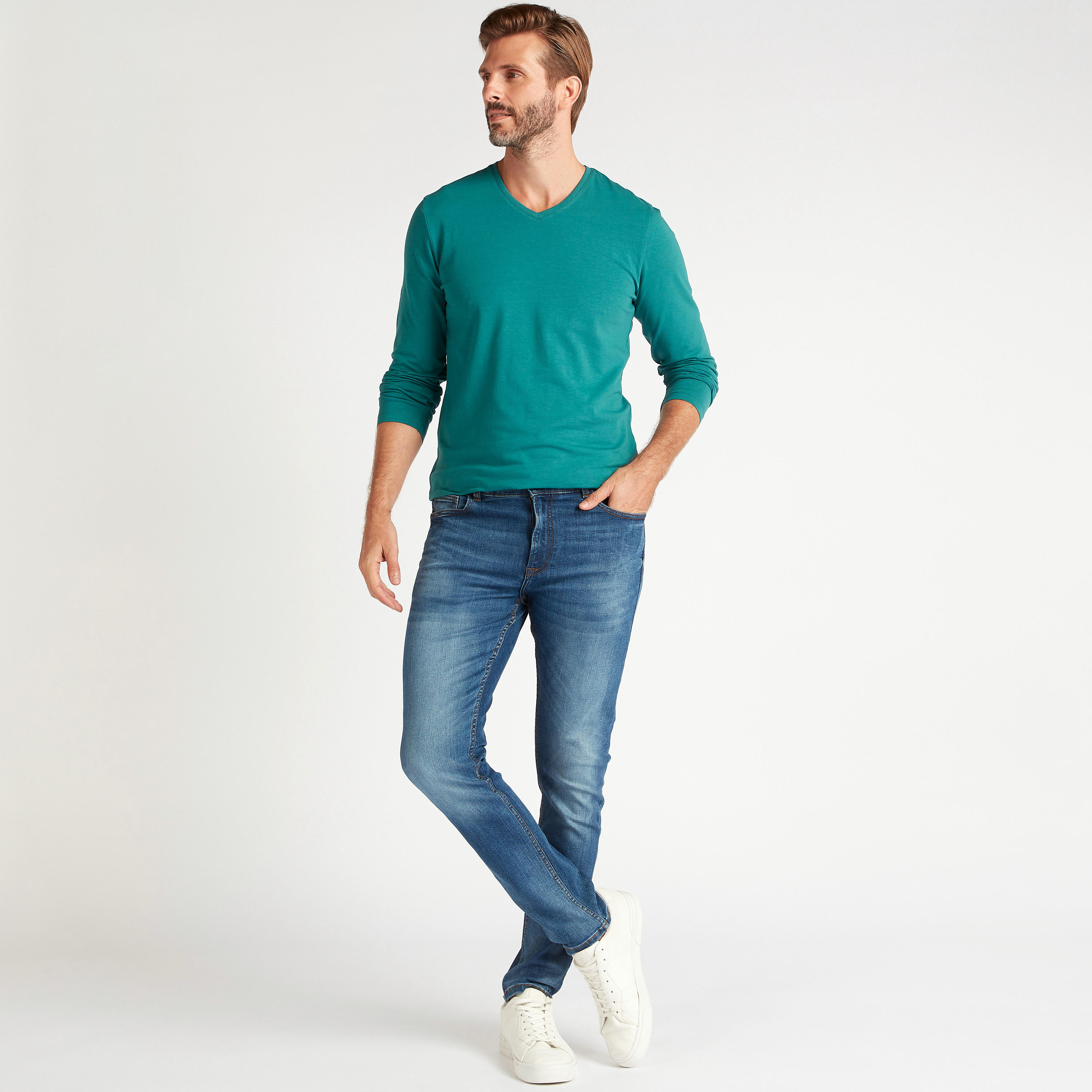 تيشيرت سادة بياقة V وأكمام طويلة-men-clothing-tshirtsandpolos-tshirts-image-5