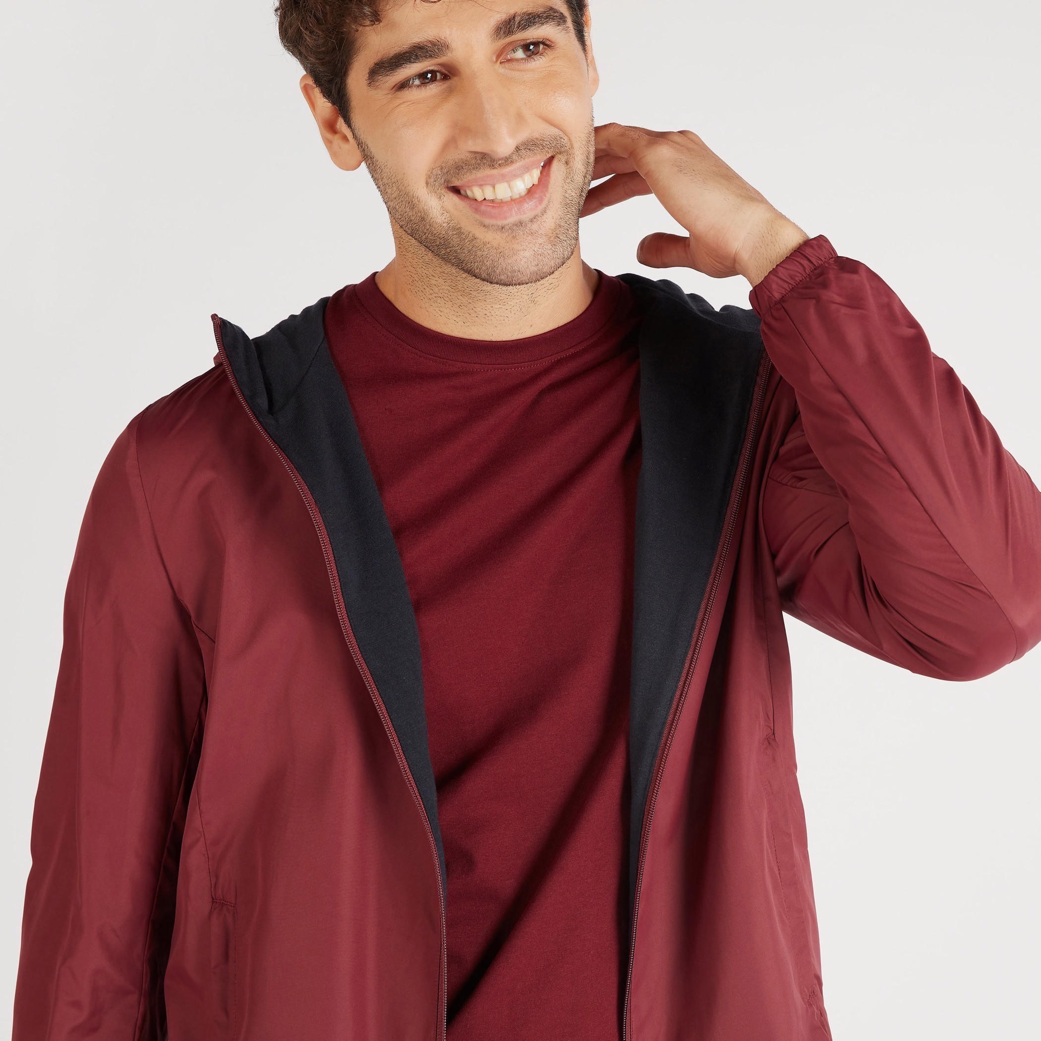 Solid Zip Through Lightweight Jacket with Long Sleeves and Hood-men-clothing-jacketsandblazers-jackets-image-5