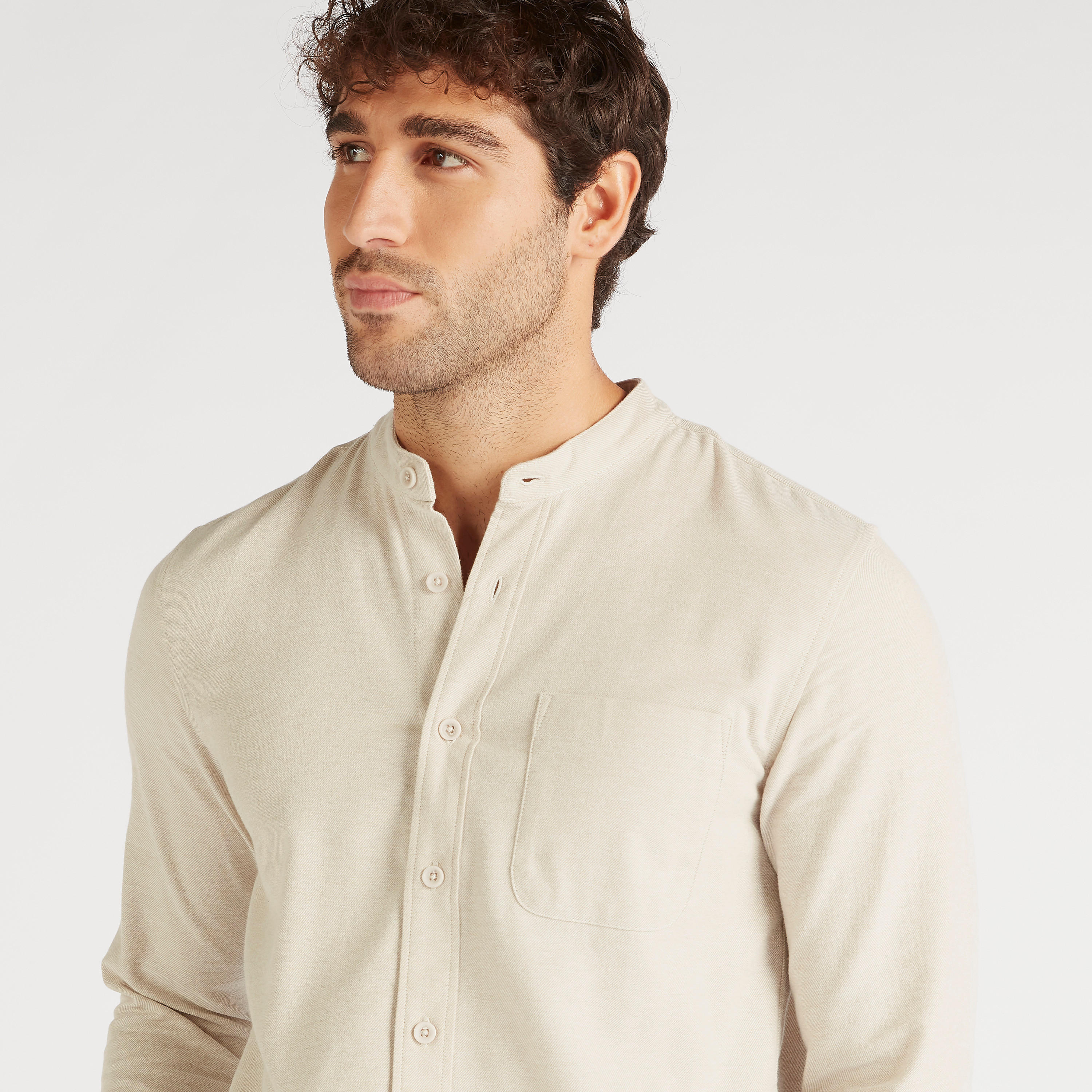 قميص سادة بياقة ماندارين وجيب-men-clothing-shirts-image-3
