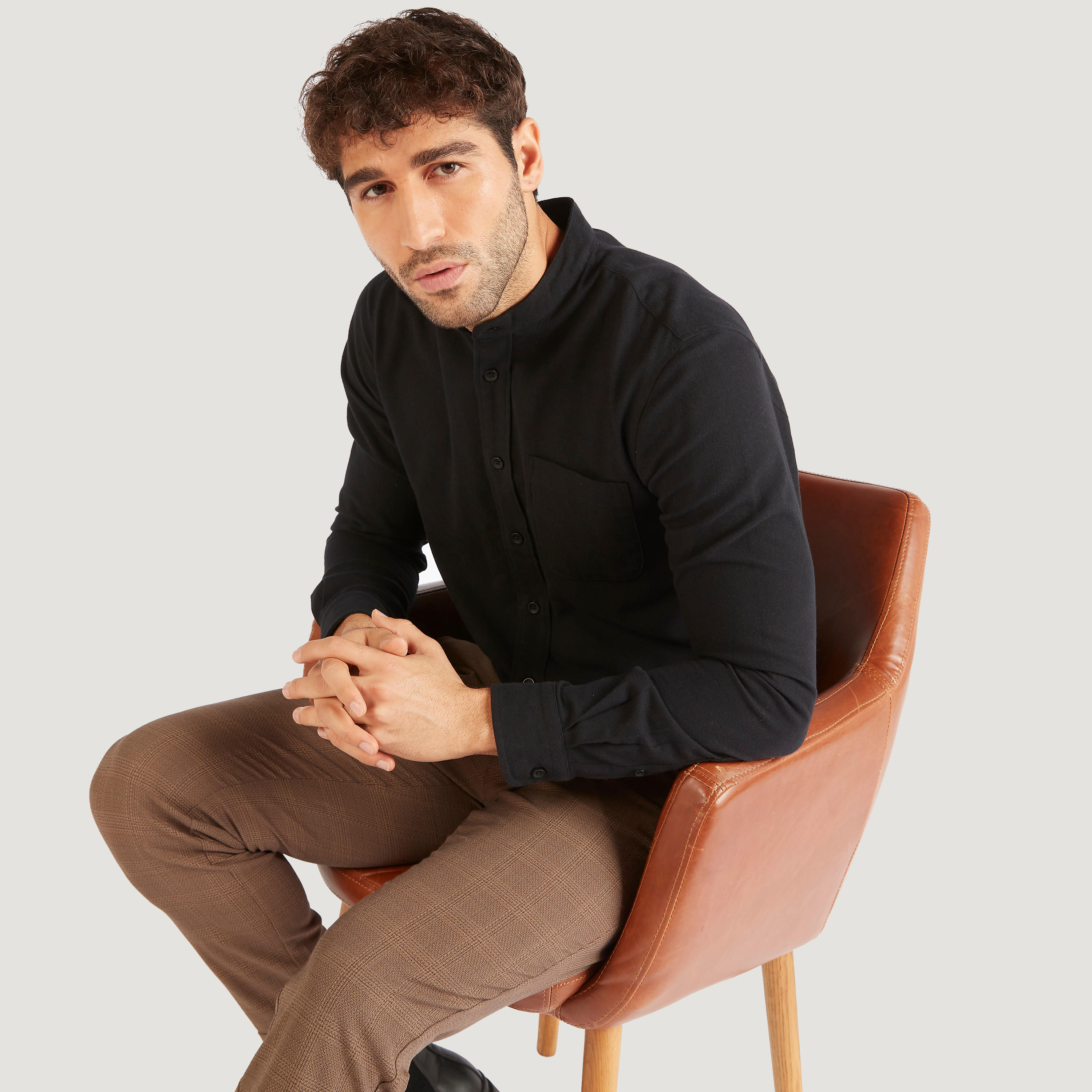 قميص سليم كاروهات بياقة ماندارين وأكمام طويلة-men-clothing-shirts-image-5