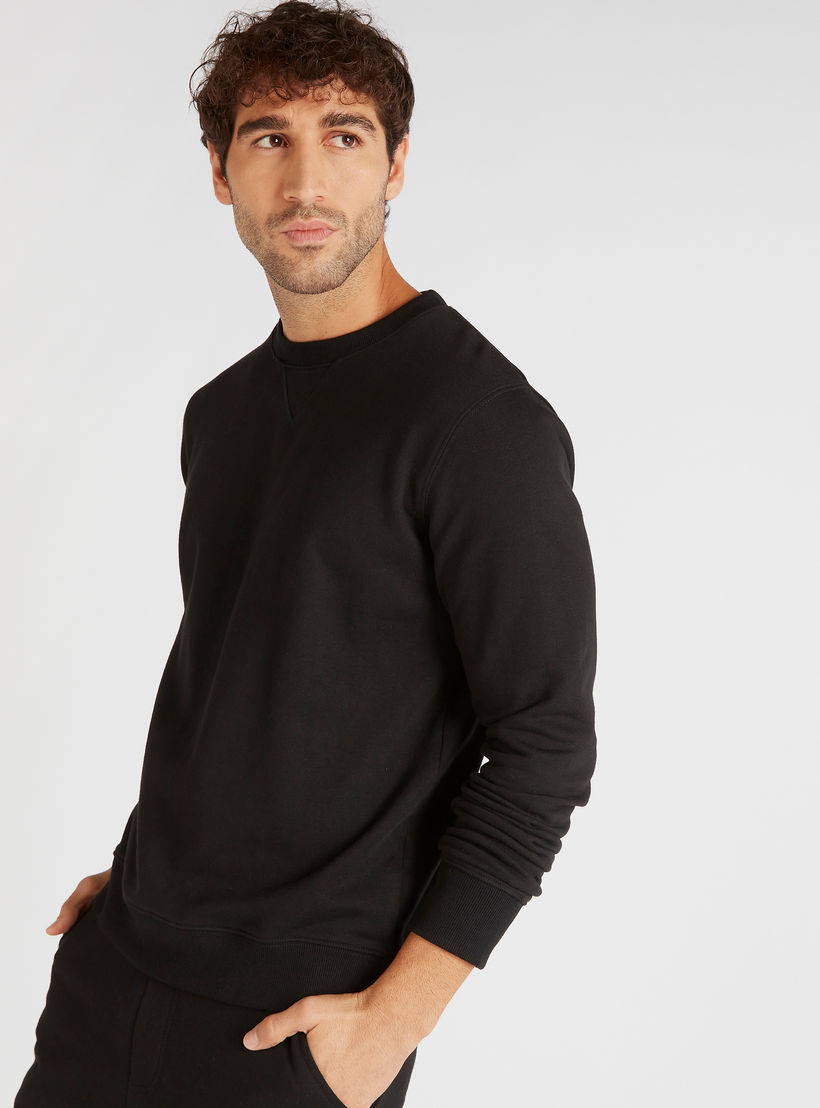 سويت شيرت بياقة ضيّقة وأكمام طويلة-men-winterwear-hoodiesandsweatshirts-image-6