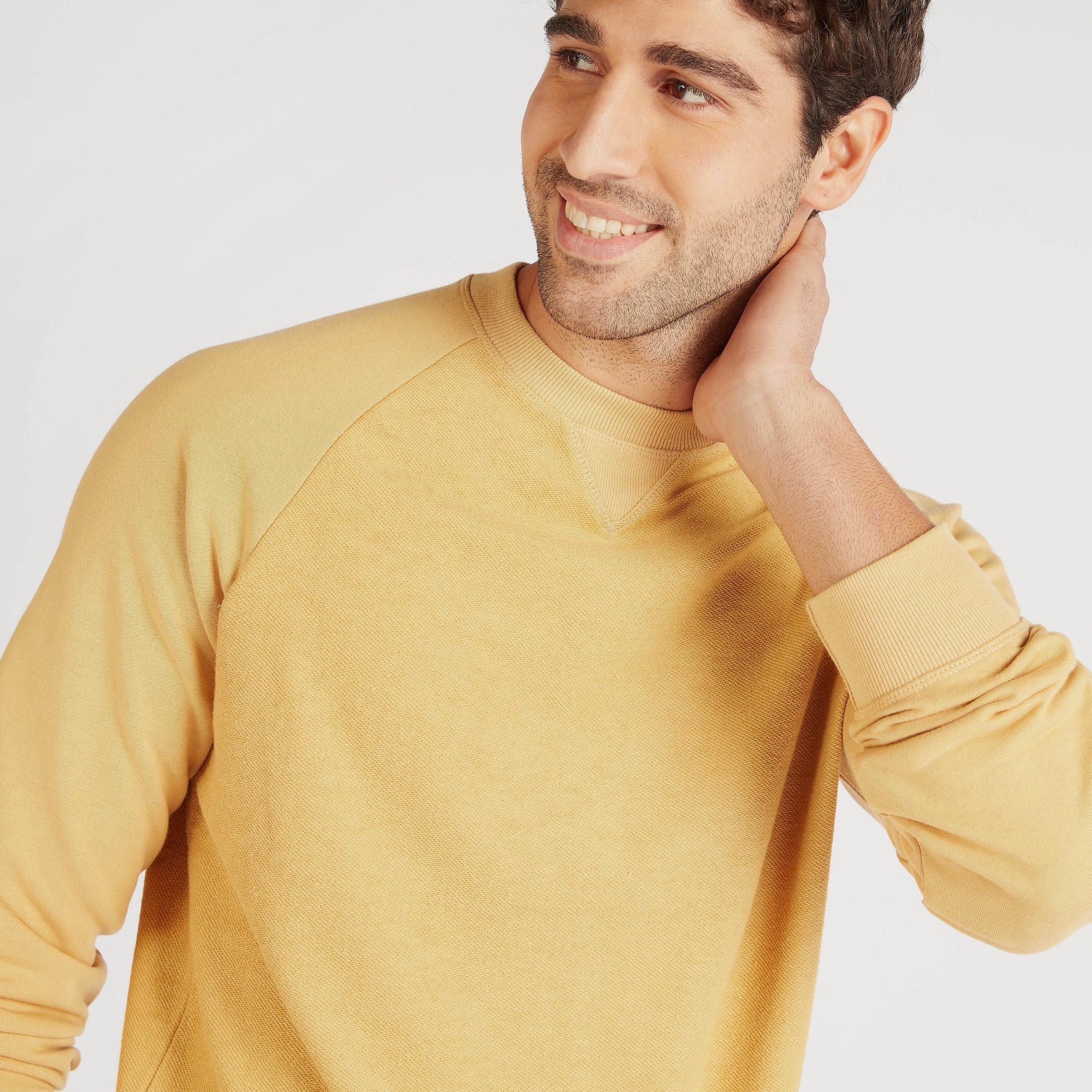 سويت شيرت بارز الملمس بياقة ضيّقة وأكمام طويلة-men-winterwear-hoodiesandsweatshirts-image-3
