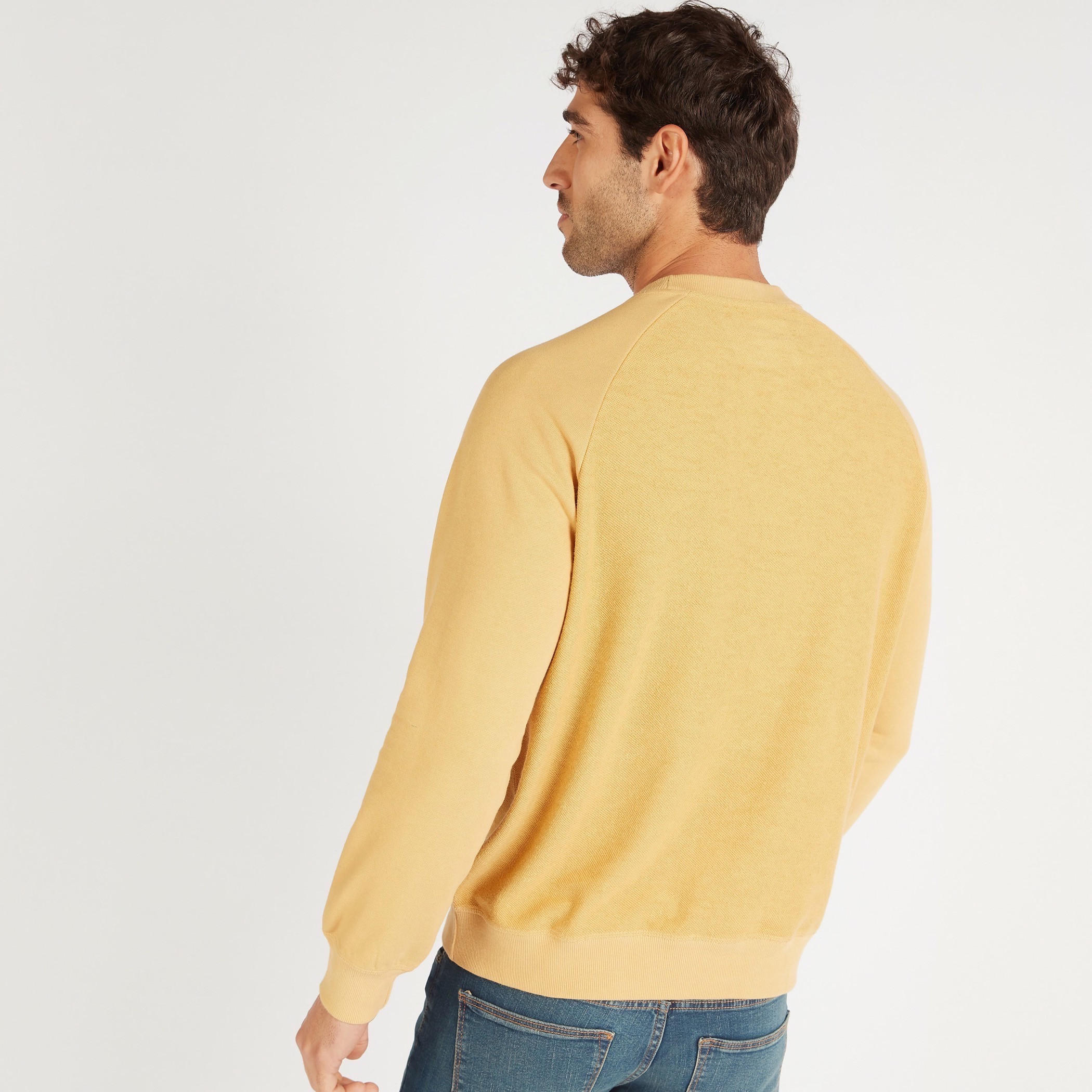 سويت شيرت بارز الملمس بياقة ضيّقة وأكمام طويلة-men-winterwear-hoodiesandsweatshirts-image-4