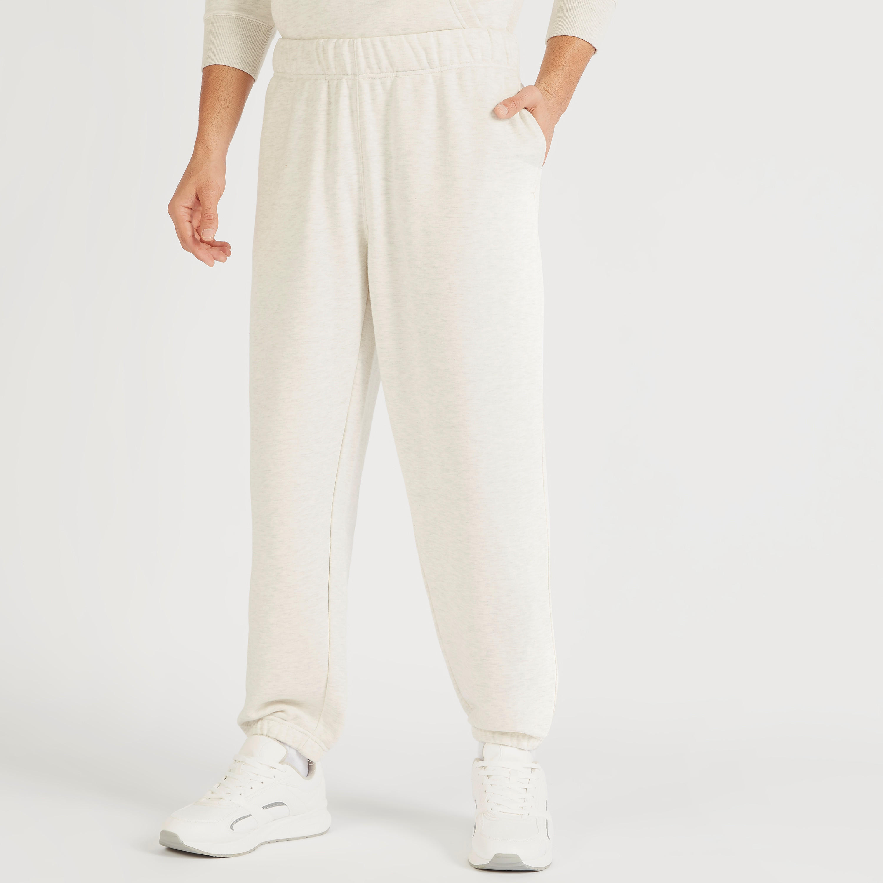 بنطلون رياضي سادة بحزام خصر مطاطي وجيوب-men-clothing-bottoms-joggers-image-1