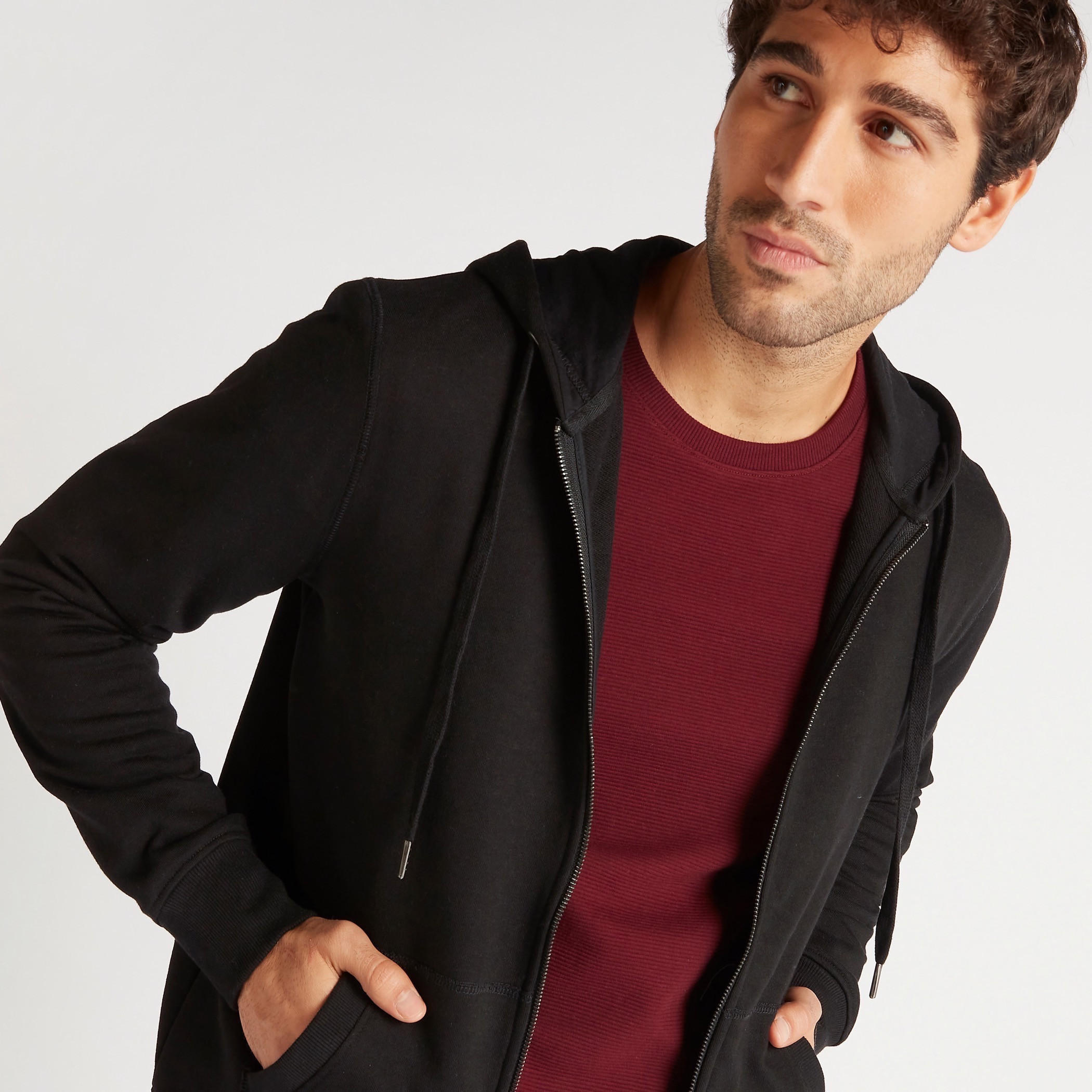 هودي سادة بسحّاب إغلاق وأكمام طويلة-men-winterwear-hoodiesandsweatshirts-image-3