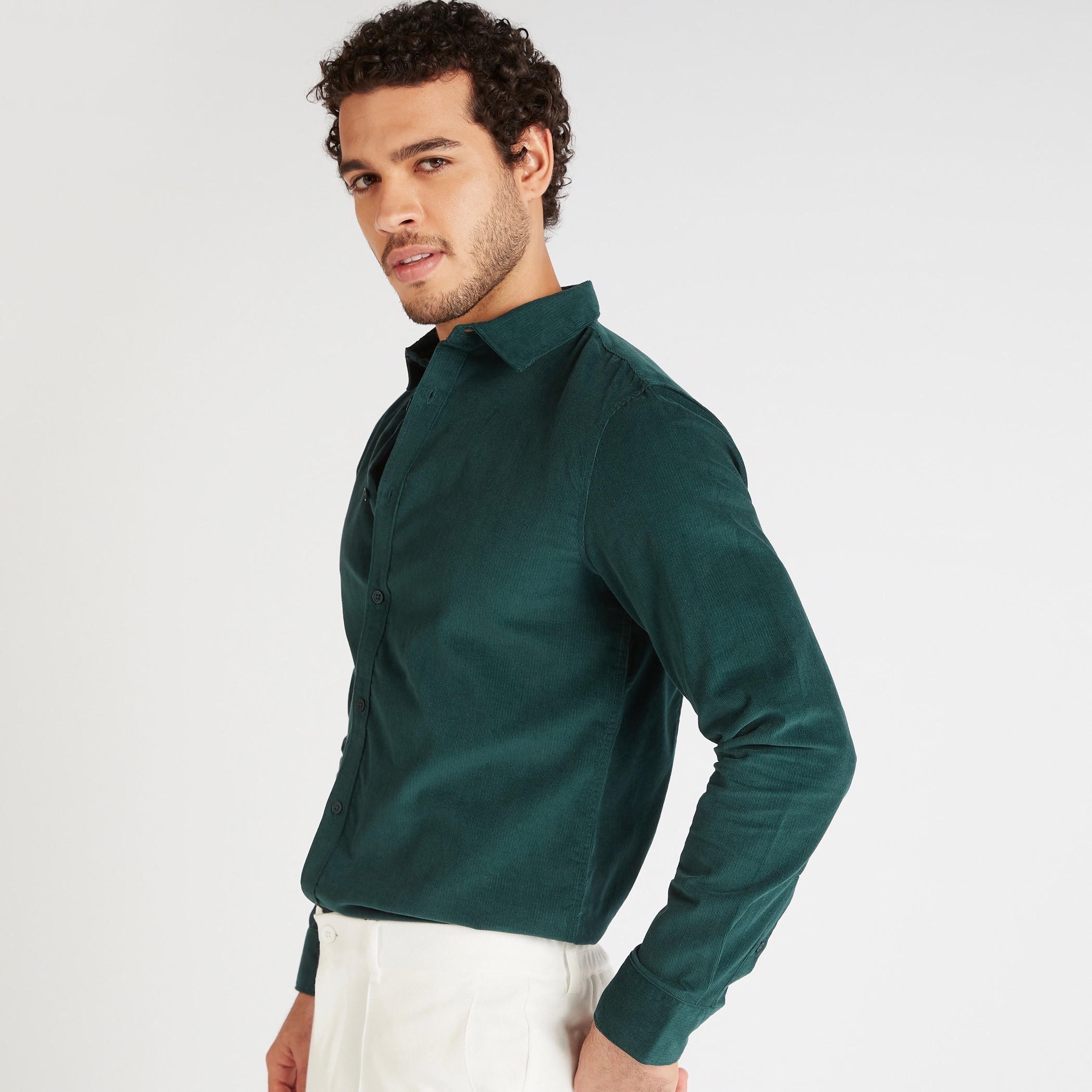 قميص بارز الملمس بأكمام طويلة وزر إغلاق-men-clothing-shirts-image-6