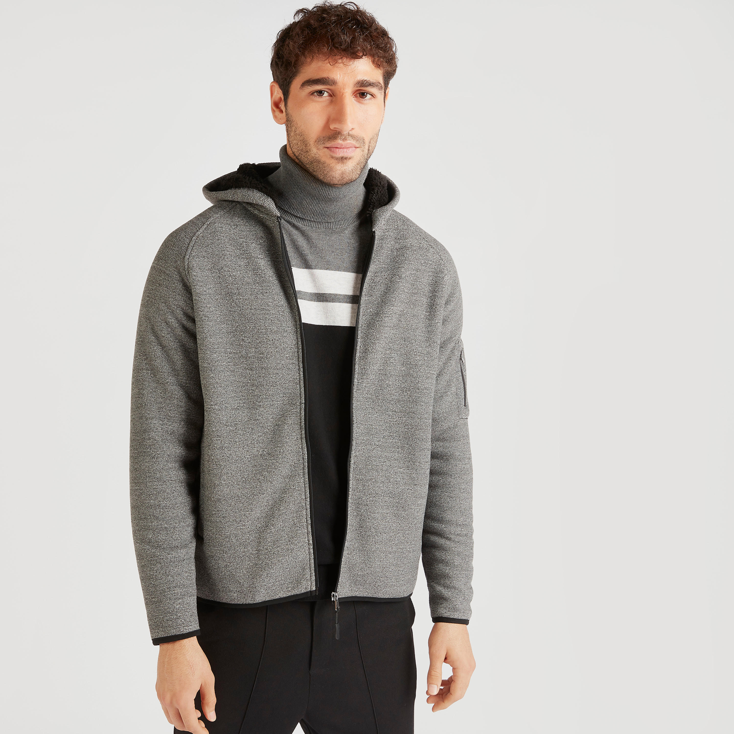 جاكيت مستدام خفيف بارز الملمس بسحّاب إغلاق وجيوب-men-clothing-jacketsandblazers-jackets-image-6