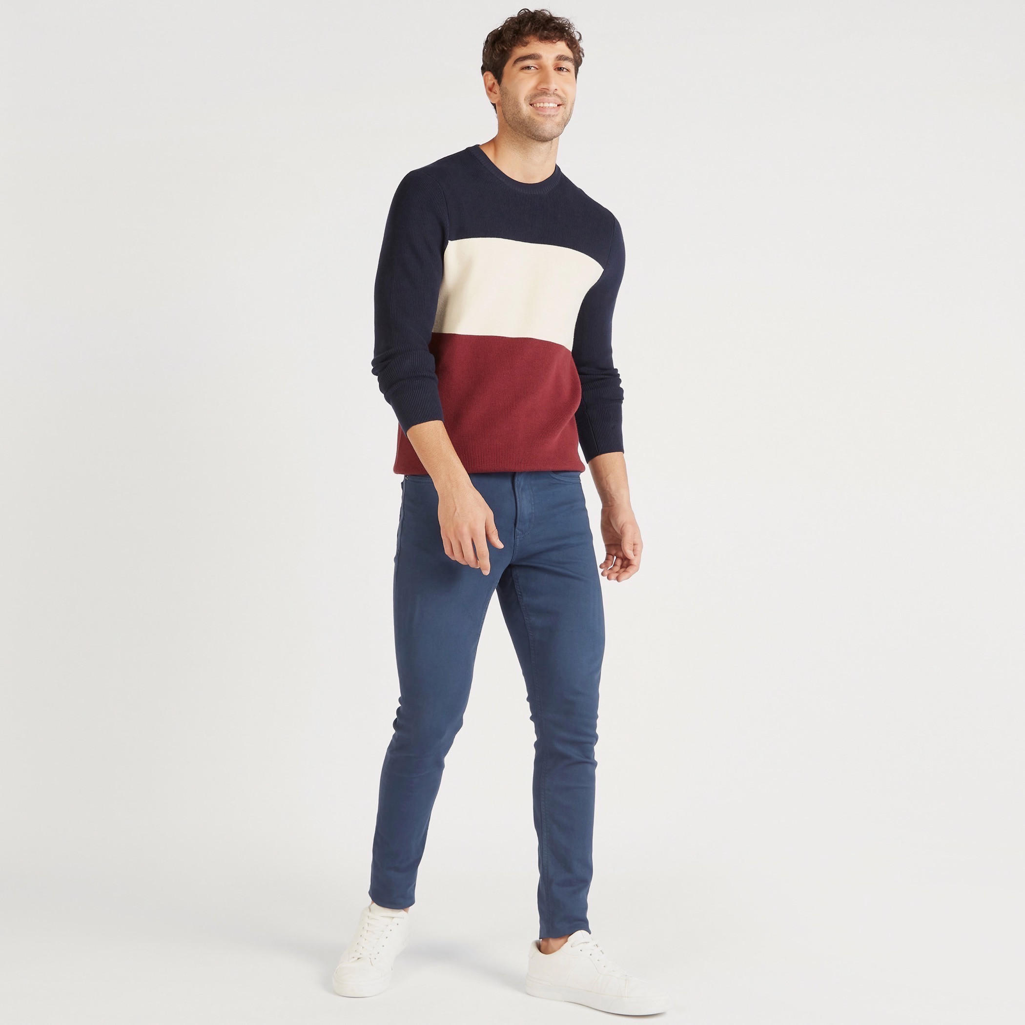 سويت شيرت قوالب ملوّنة بياقة ضيّقة وأكمام طويلة-men-clothing-sweatersandpullovers-image-2