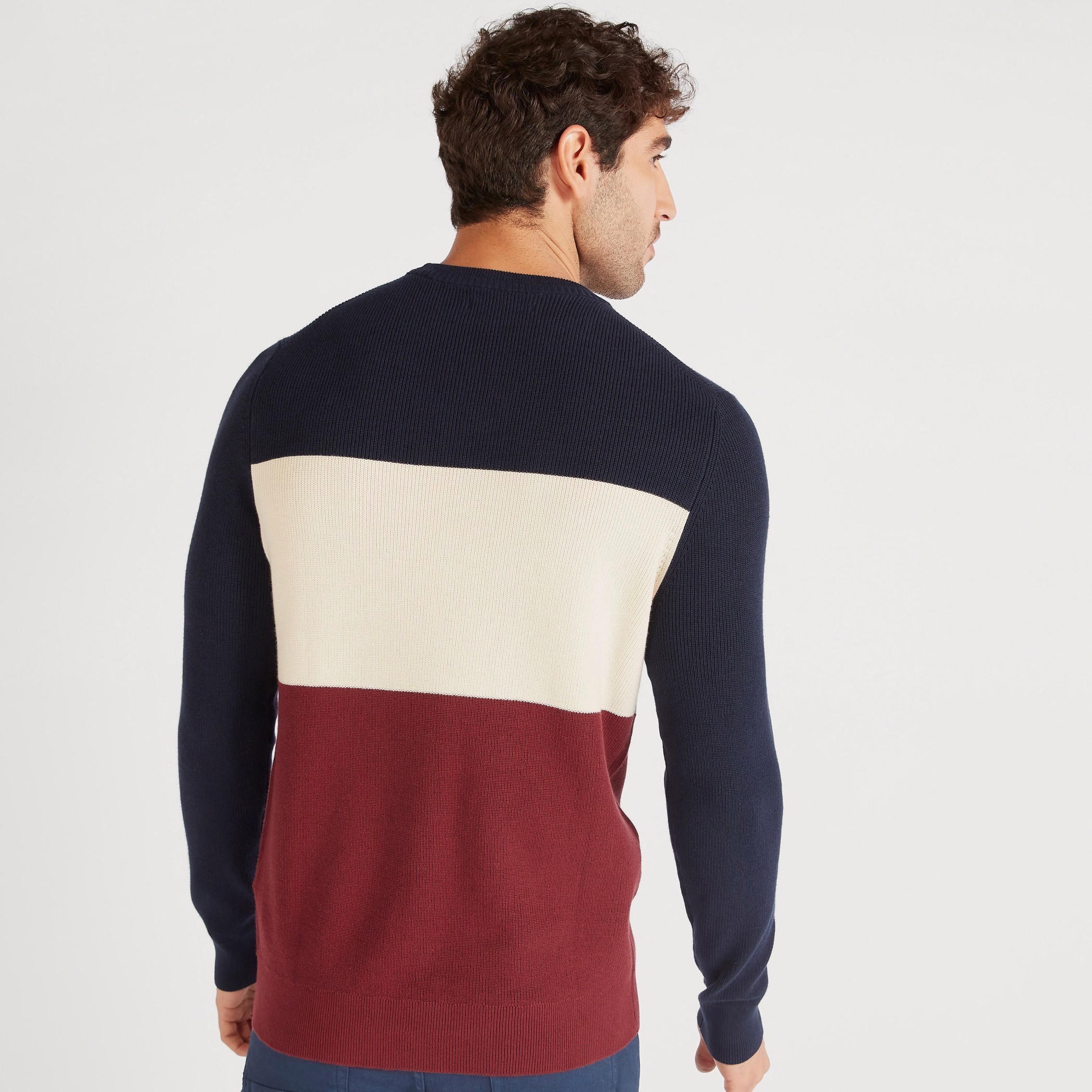 سويت شيرت قوالب ملوّنة بياقة ضيّقة وأكمام طويلة-men-clothing-sweatersandpullovers-image-4