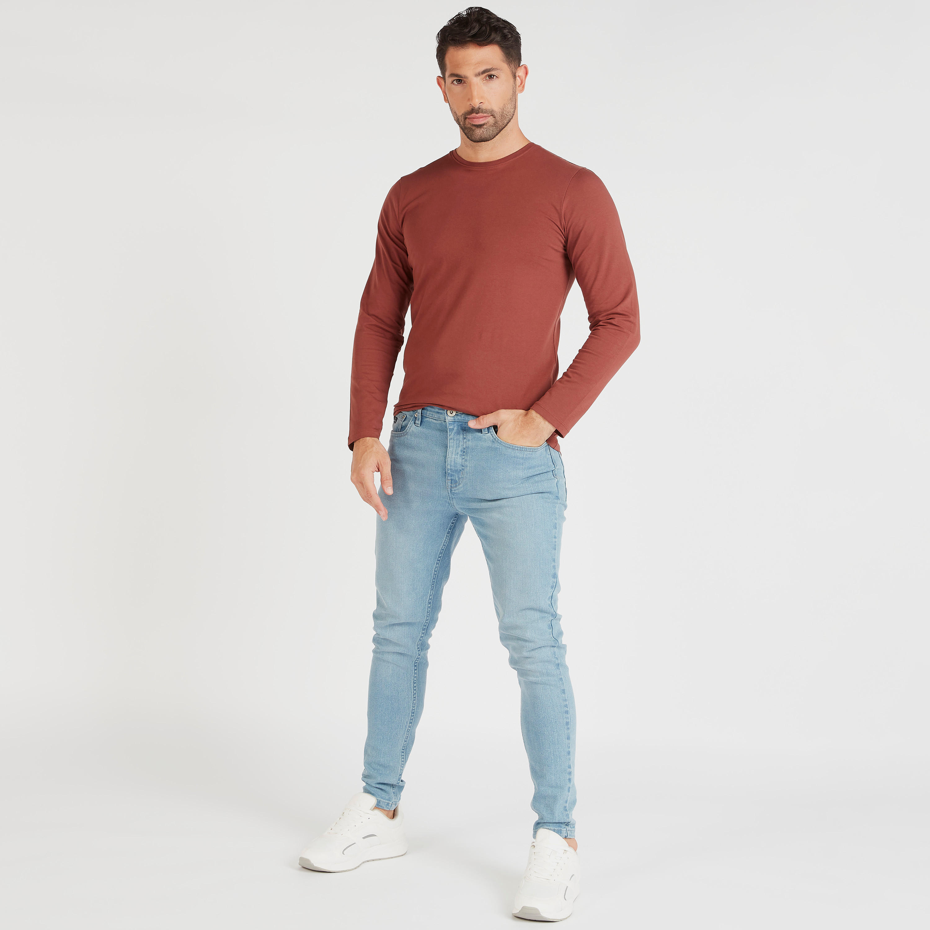 تيشيرت سادة بياقة ضيّقة وأكمام طويلة-men-clothing-tshirtsandpolos-tshirts-image-4