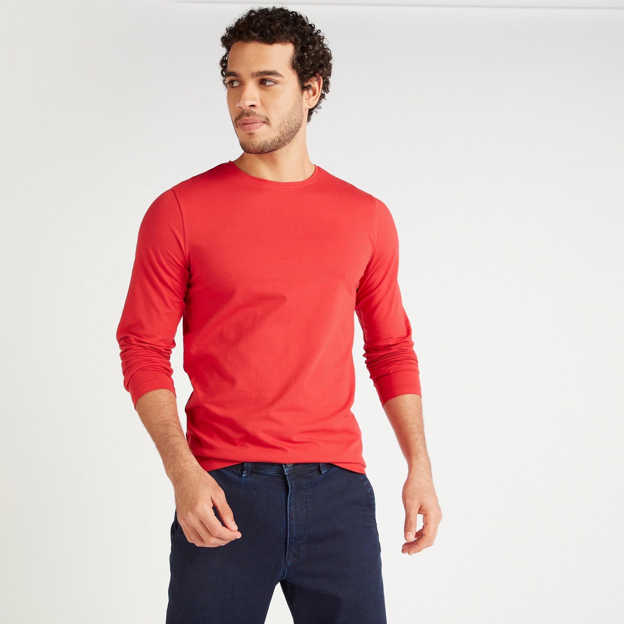 تيشيرت سادة بياقة ضيّقة وأكمام طويلة-men-clothing-tshirtsandpolos-tshirts-image-5