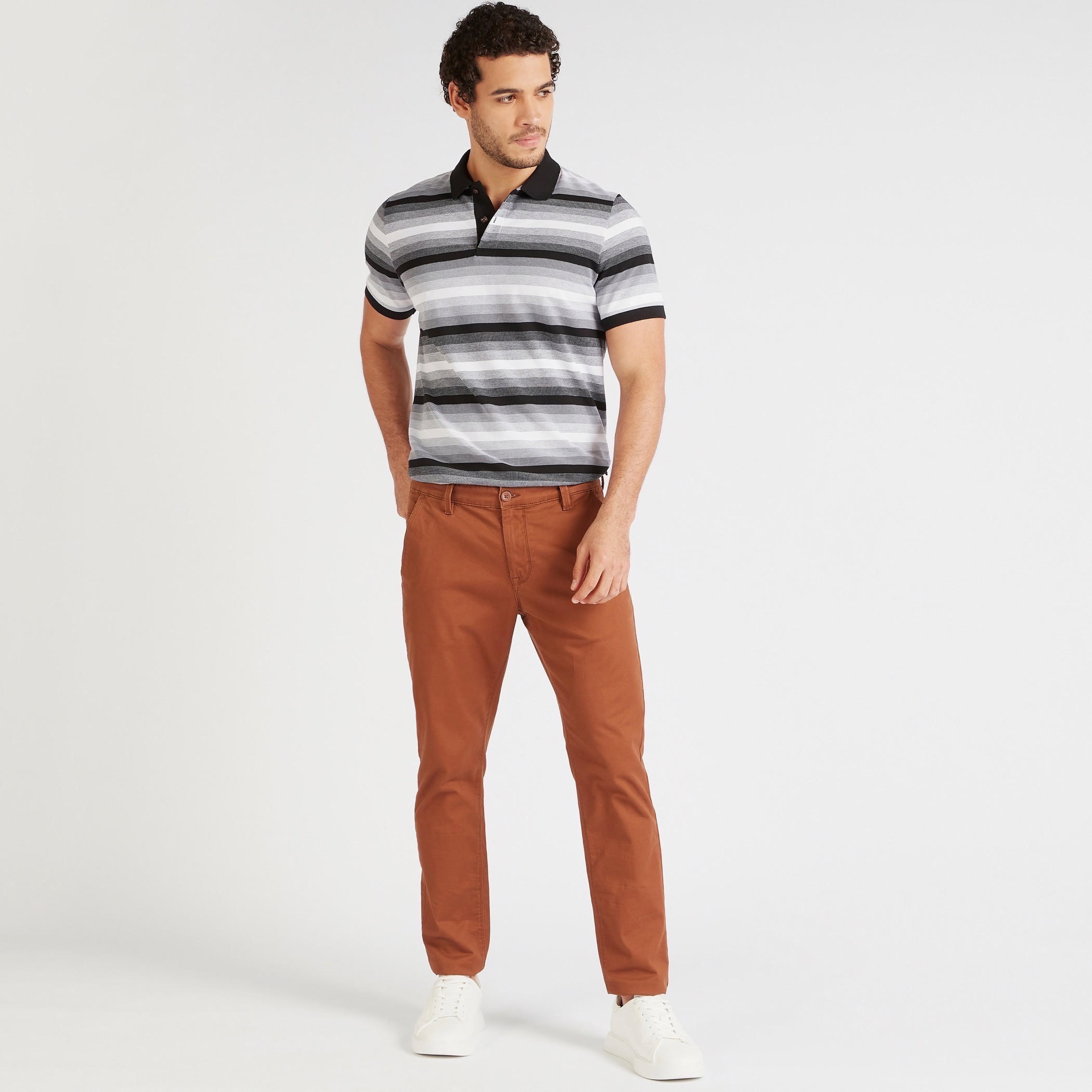 تيشيرت بولو مخطّط بأكمام قصيرة-men-clothing-tshirtsandpolos-polos-image-2