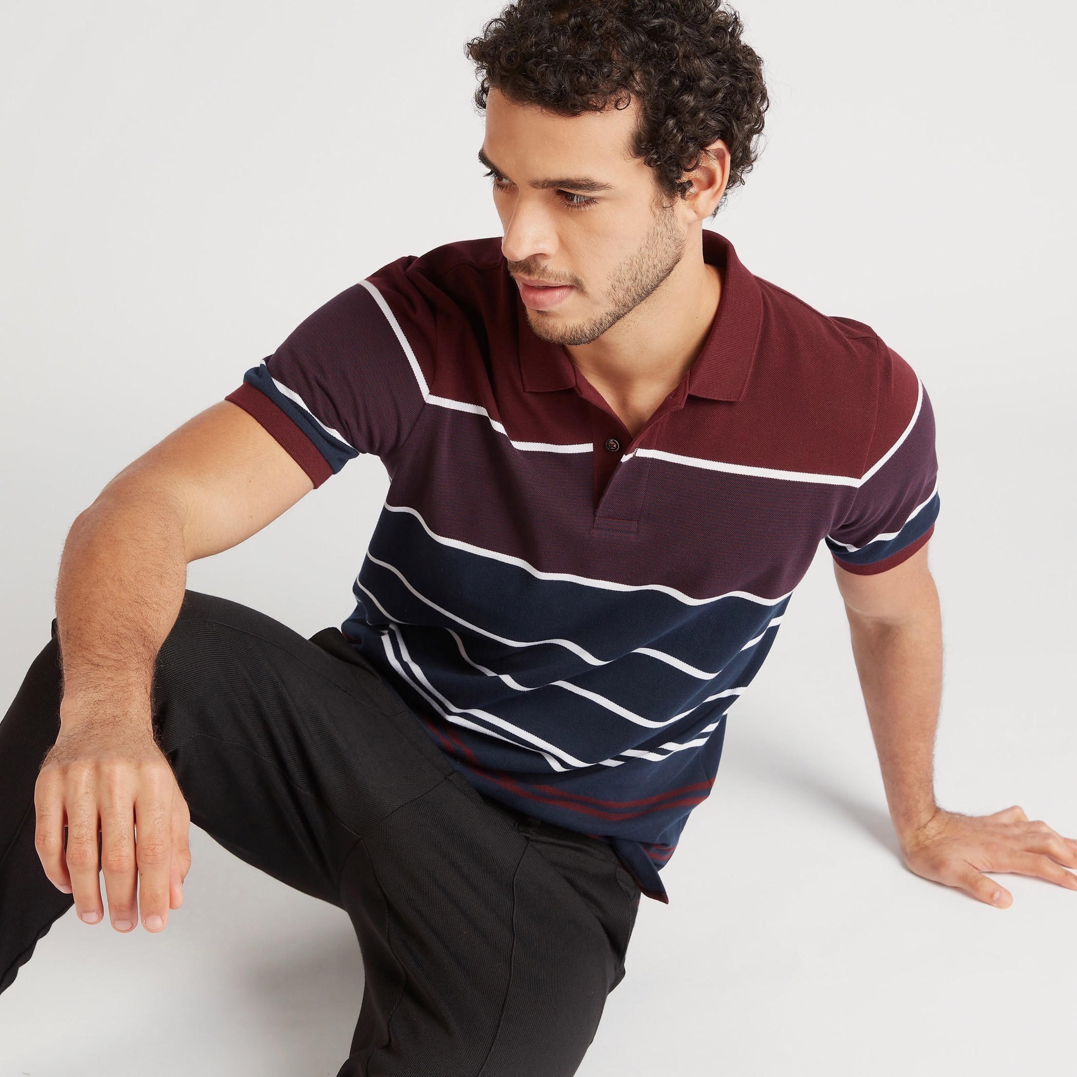 تيشيرت بولو مخطّط بأكمام قصيرة-men-clothing-tshirtsandpolos-polos-image-1