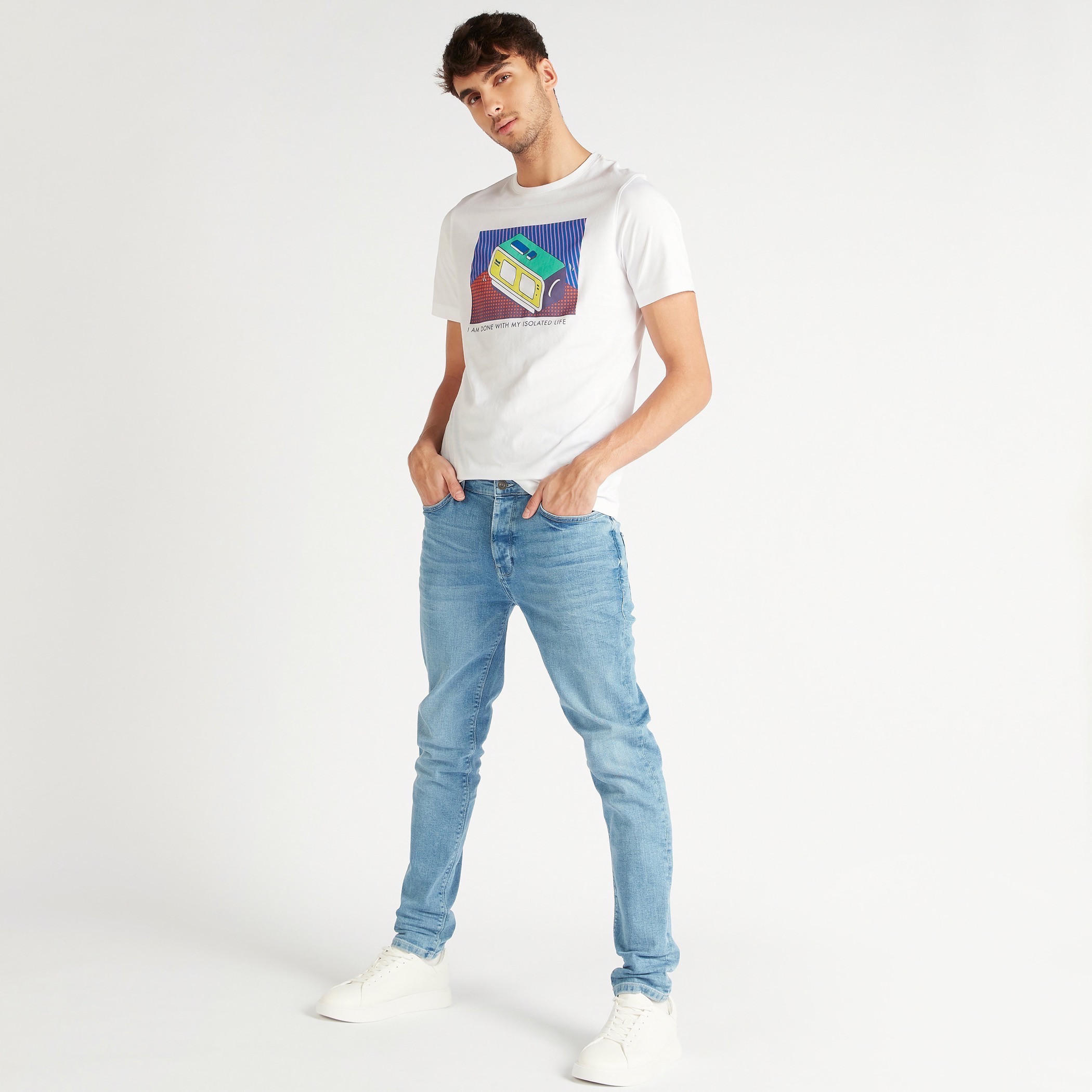 تيشيرت مستدام سليم فيت بياقة ضيّقة وأكمام قصيرة-men-clothing-tshirtsandpolos-tshirts-image-2
