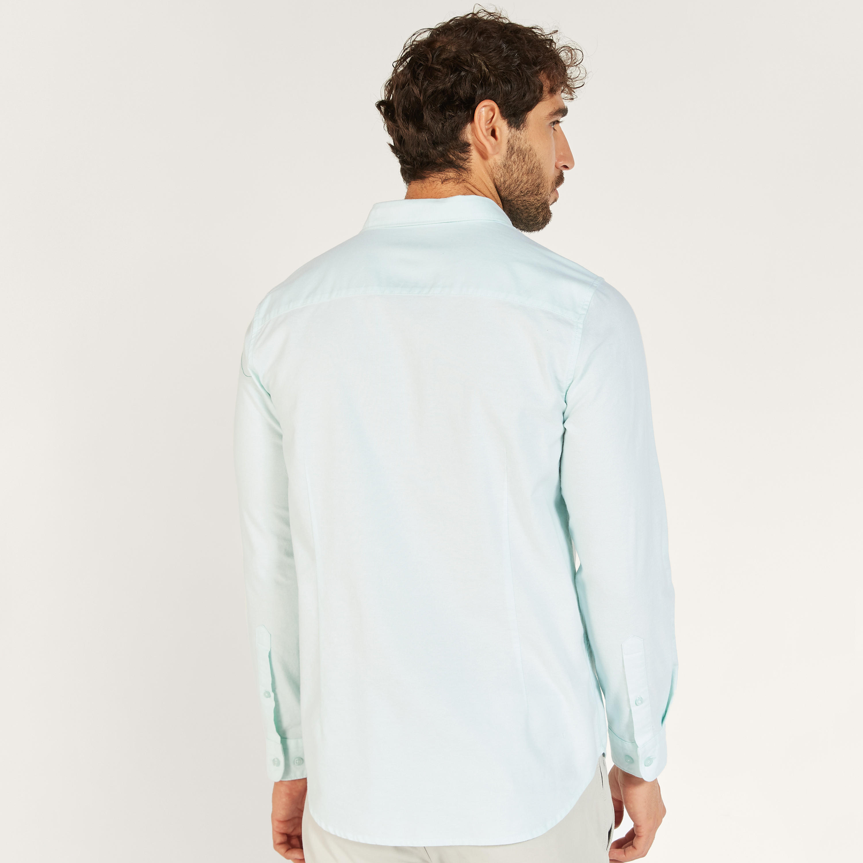 قميص سادة بأكمام طويلة وزر إغلاق-men-clothing-shirts-image-4