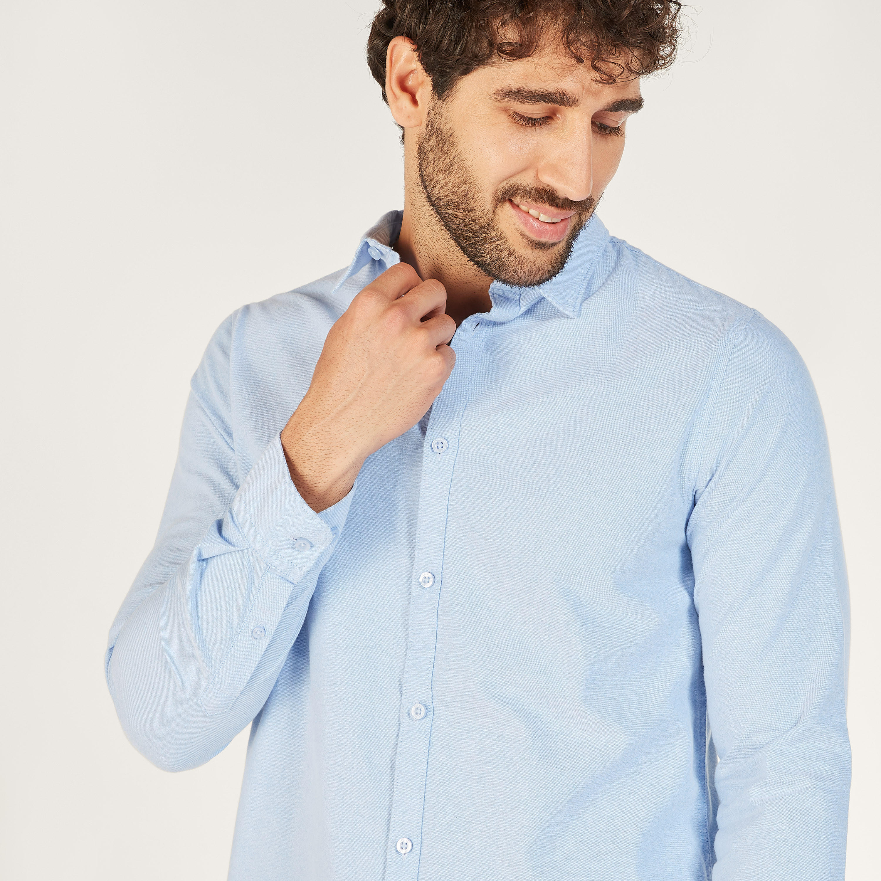 قميص سادة بأكمام طويلة وزر إغلاق-men-clothing-shirts-image-12