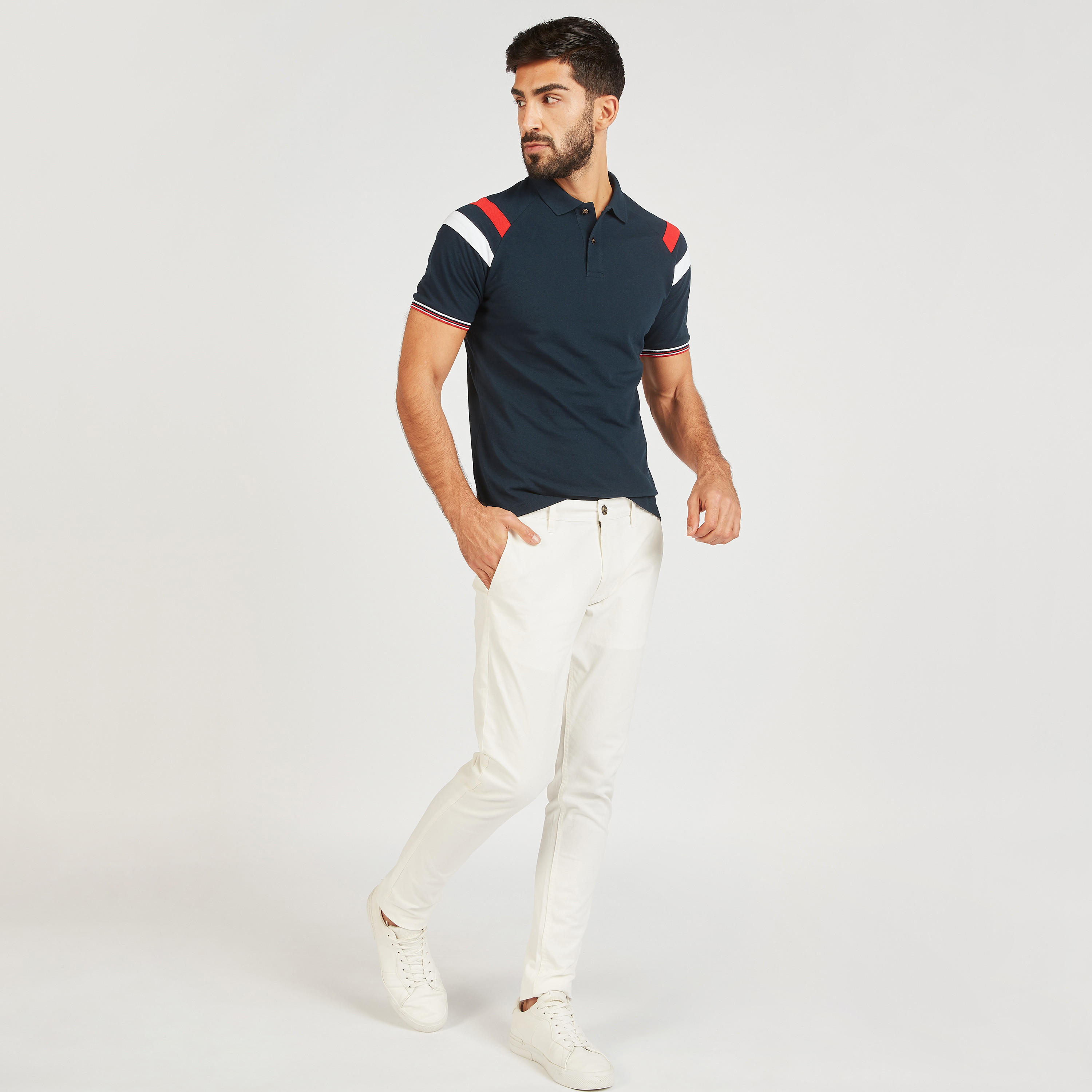 تيشيرت بولو سادة بأكمام ريجلان وتفاصيل شريطة-men-clothing-tshirtsandpolos-polos-image-2
