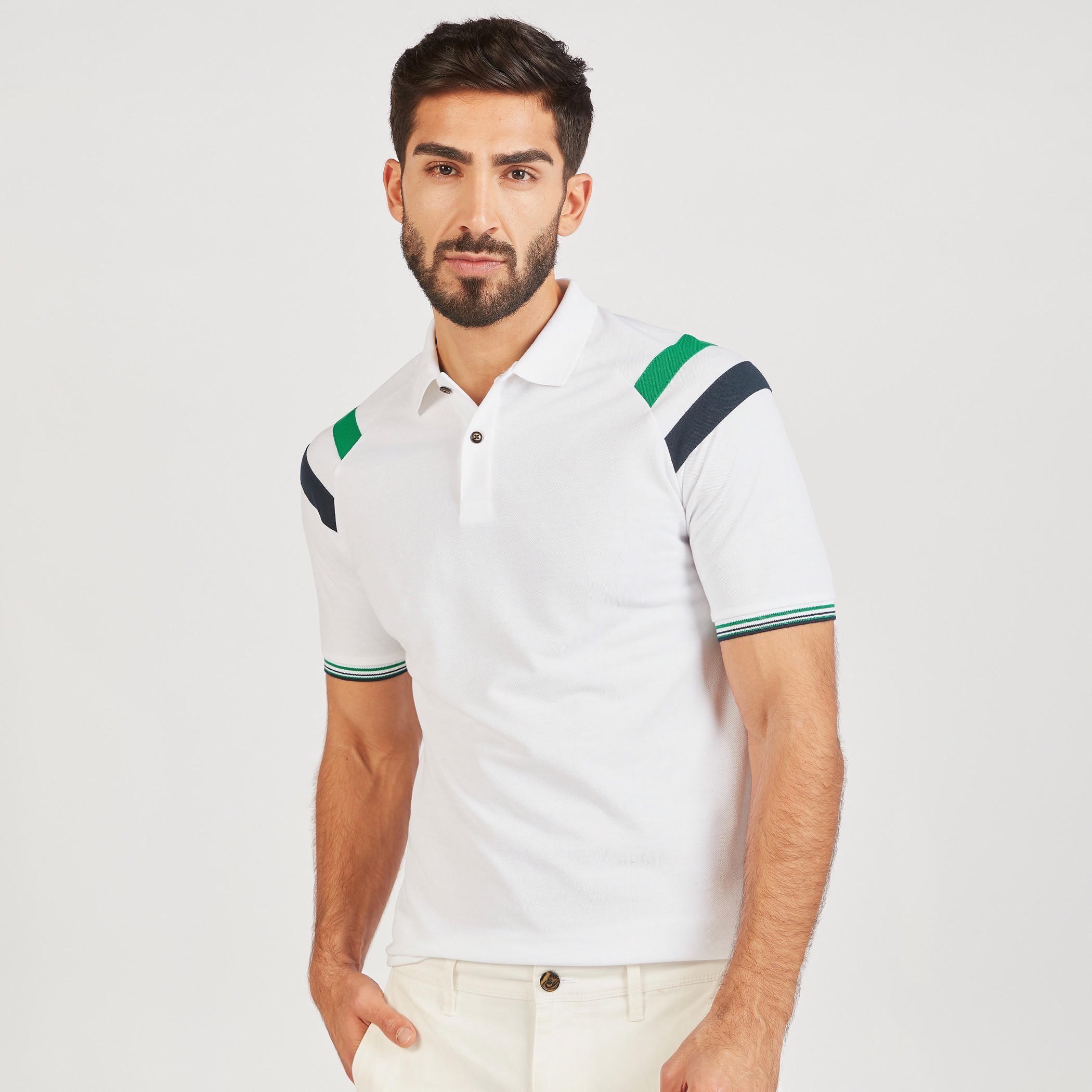 تيشيرت بولو سادة بأكمام ريجلان وتفاصيل شريطة-men-clothing-tshirtsandpolos-polos-image-5