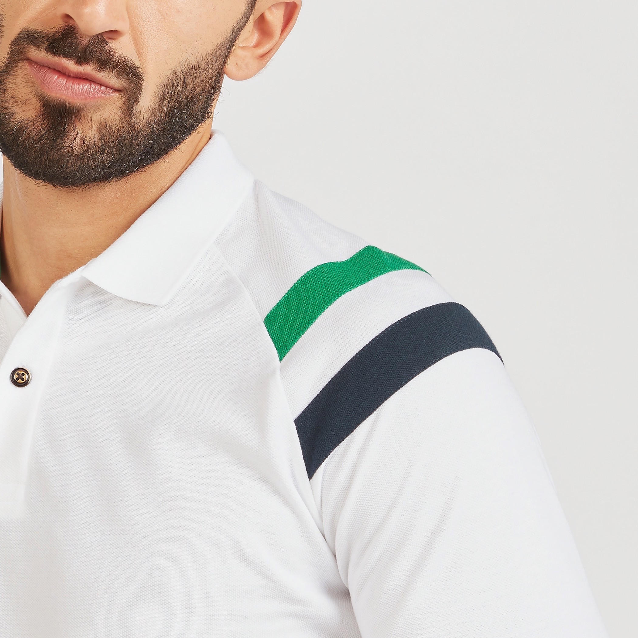 تيشيرت بولو سادة بأكمام ريجلان وتفاصيل شريطة-men-clothing-tshirtsandpolos-polos-image-6