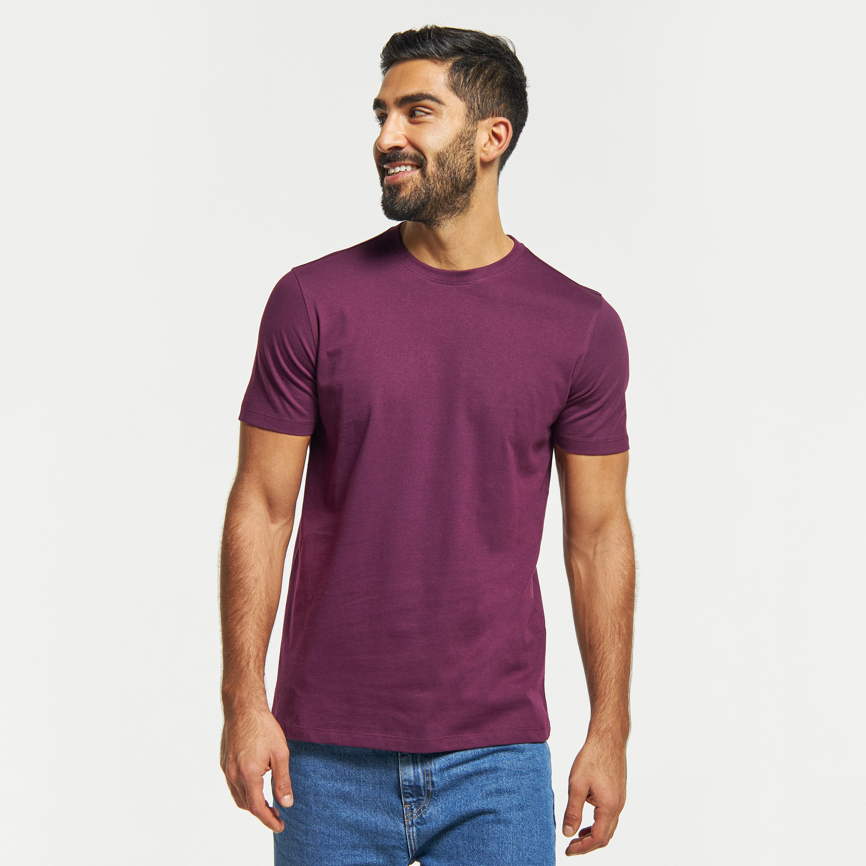 تيشيرت سادة بياقة ضيّقة وأكمام قصيرة-men-clothing-tshirtsandpolos-tshirts-image-4
