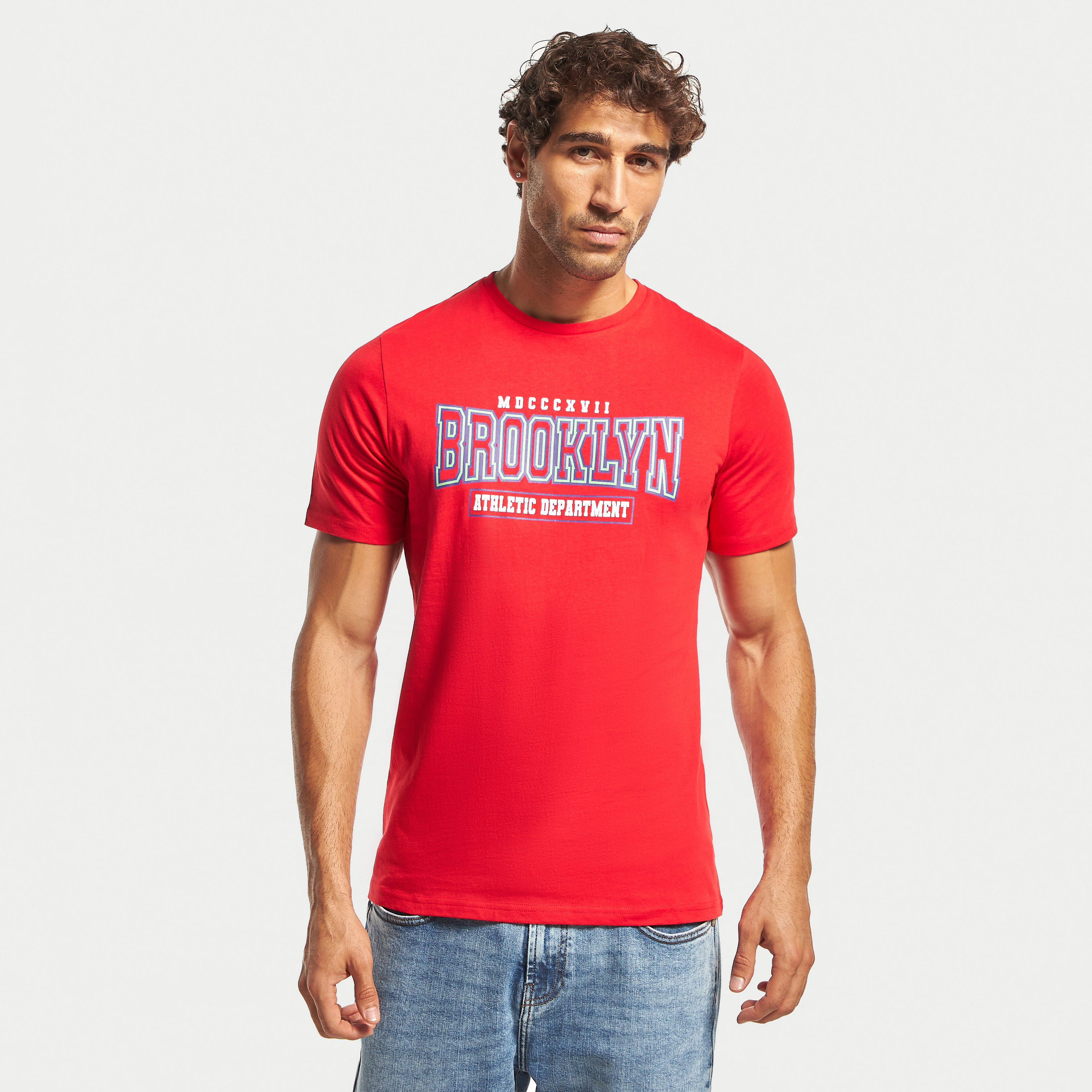 تيشيرت بياقة ضيقة وأكمام قصيرة وطبعات-men-clothing-tshirtsandpolos-tshirts-image-1