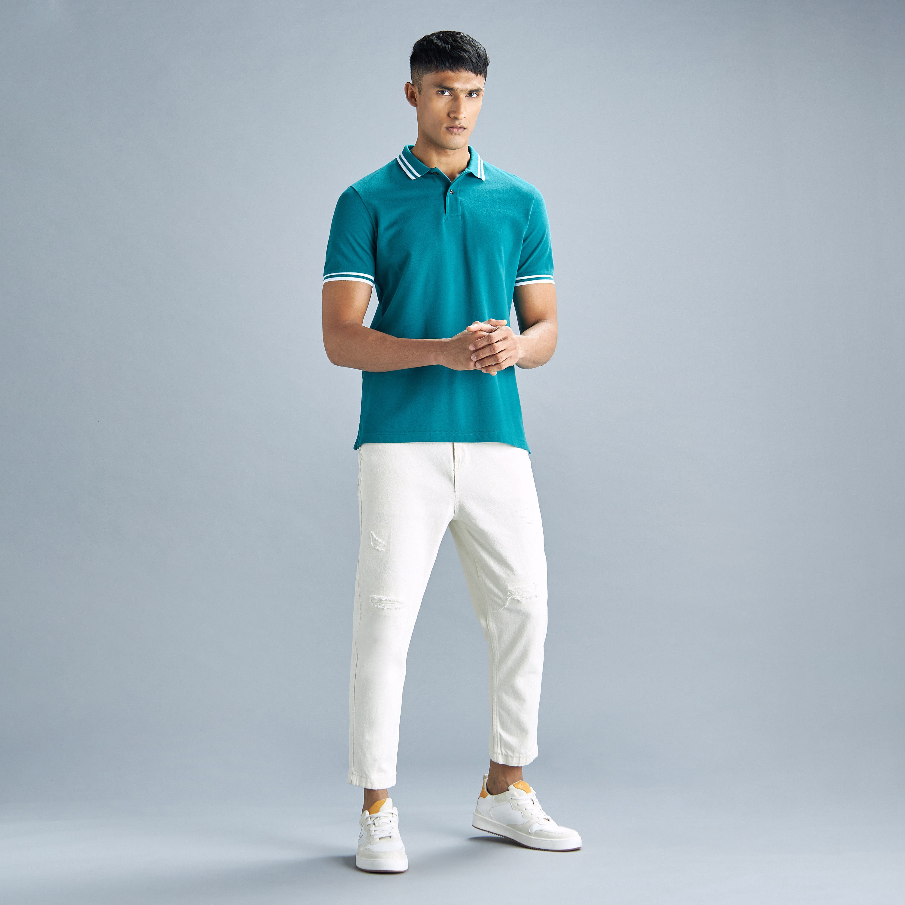 تيشيرت بولو سادة بأكمام قصيرة وأزرار-men-clothing-tshirtsandpolos-polos-image-2