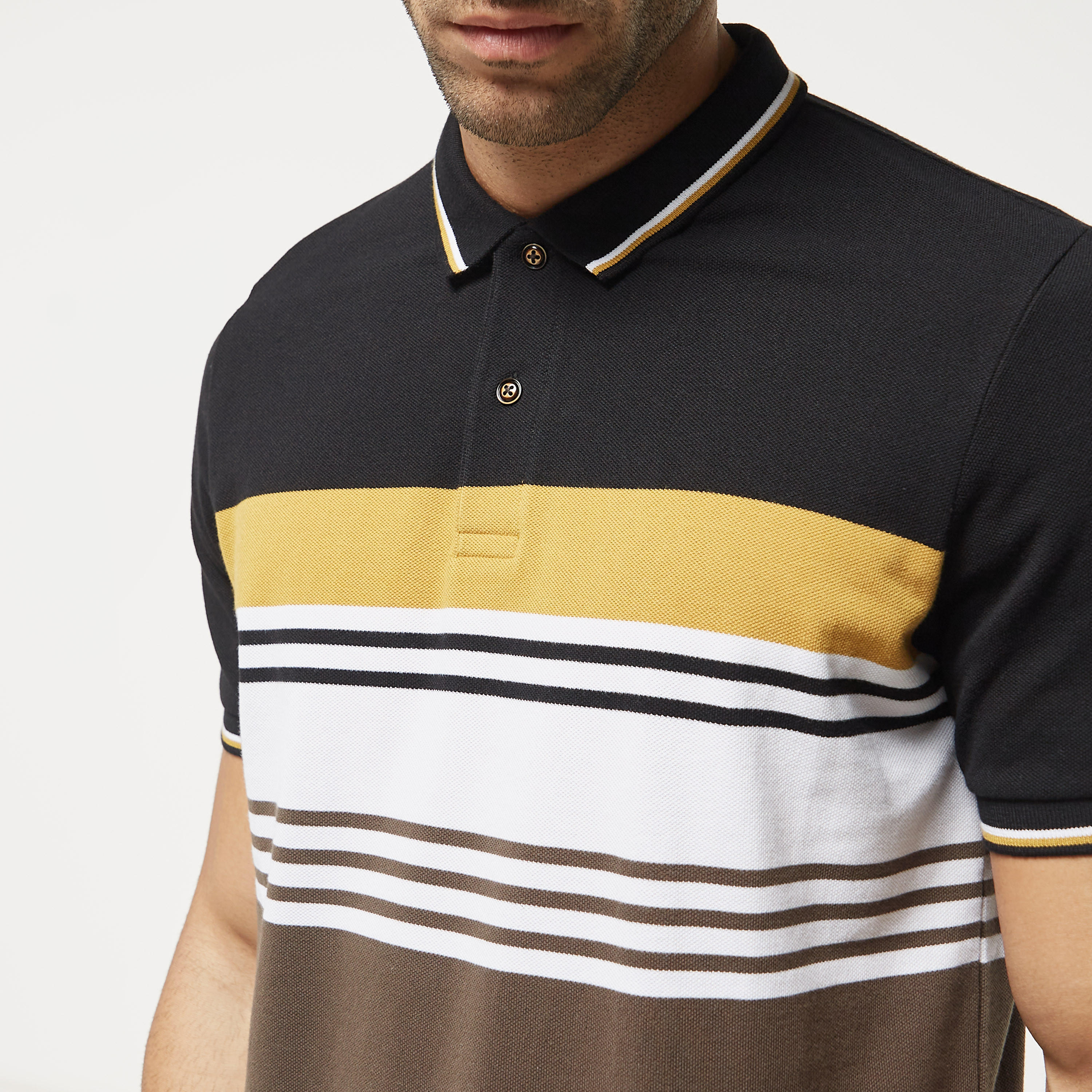 تيشيرت بولو مقلم بأكمام قصيرة وزر إغلاق-men-clothing-tshirtsandpolos-polos-image-4