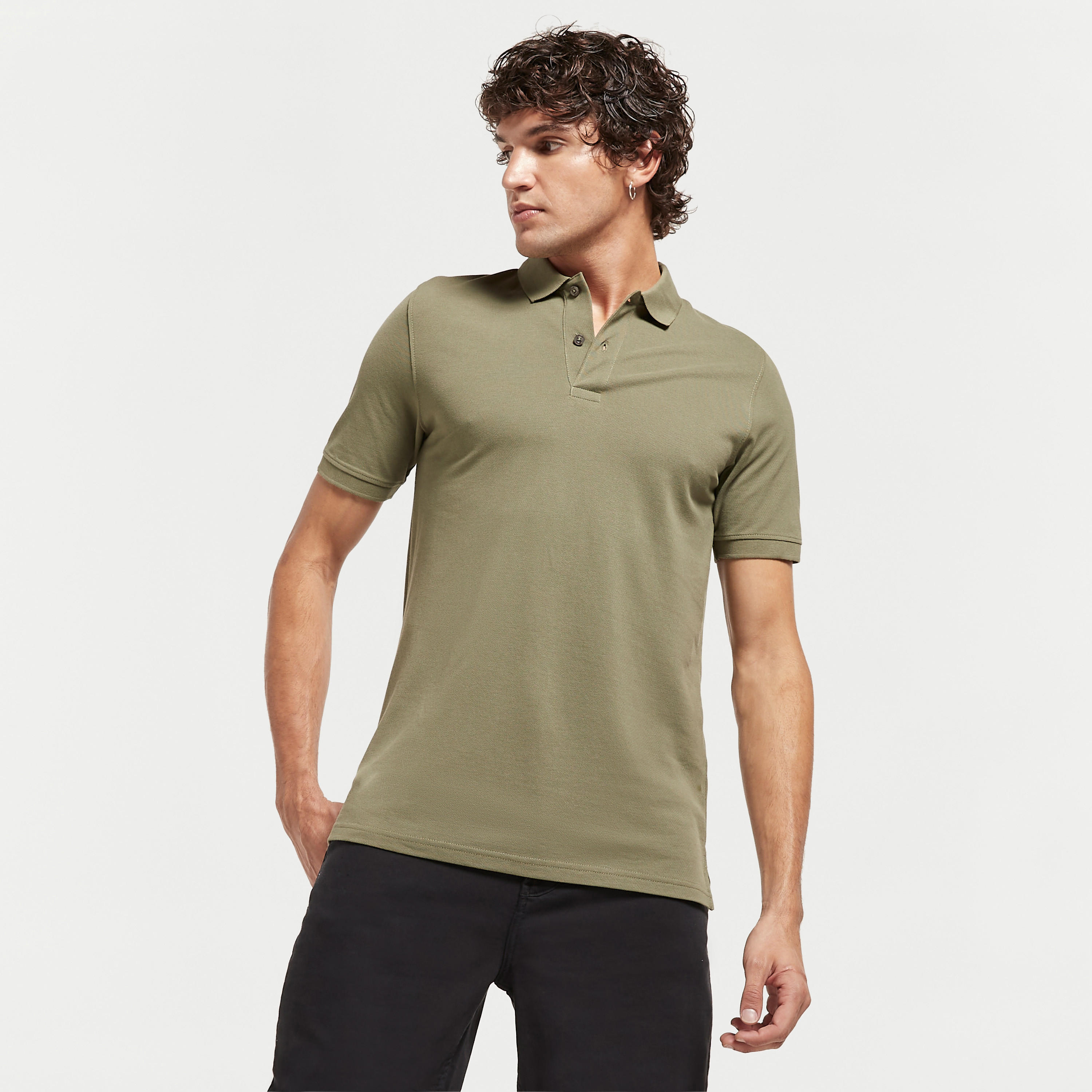 تيشيرت بولو بيكيه سادة بأكمام قصيرة وأزرار-men-clothing-tshirtsandpolos-polos-image-1