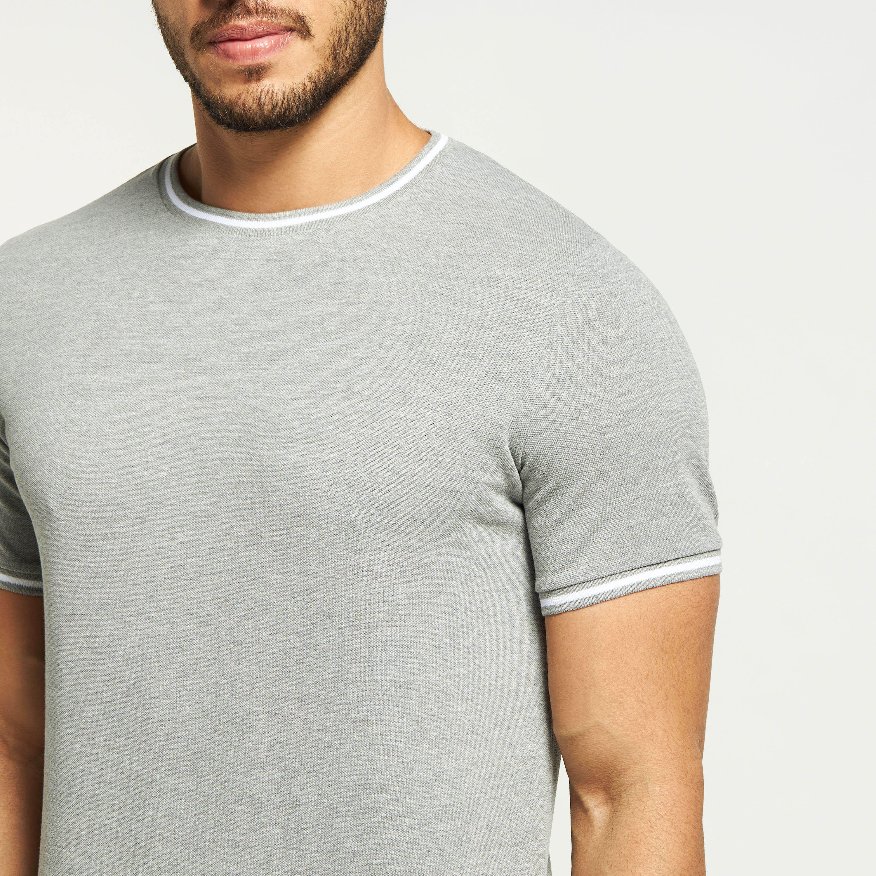 تيشيرت سادة بأكمام قصيرة وخيوط بارزة-men-clothing-tshirtsandpolos-tshirts-image-4