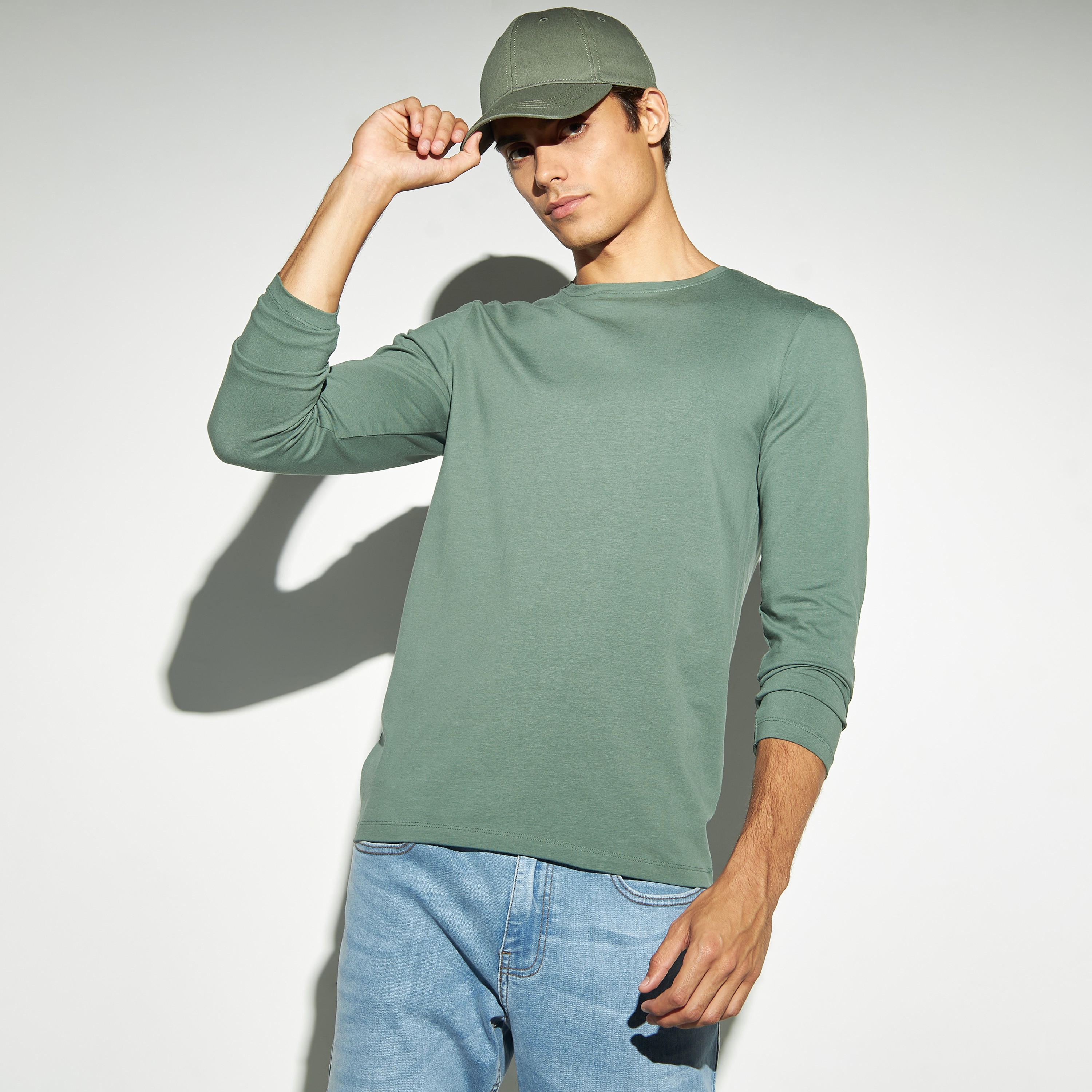 Solid Crew Neck T-shirt with Long Sleeves-men-clothing-tshirtsandpolos-tshirts-image-1