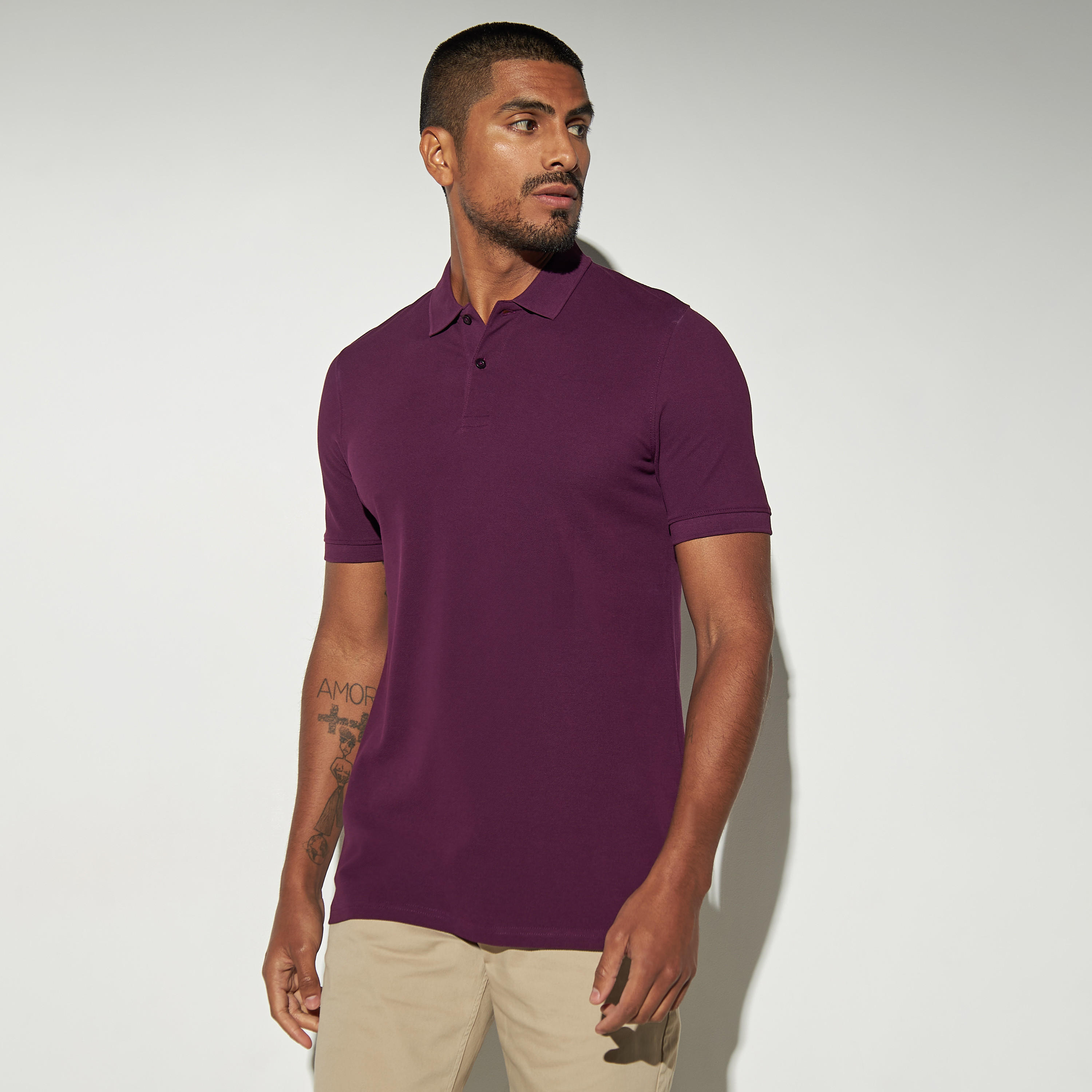 تيشيرت بولو بيكيه سادة بأكمام قصيرة-men-clothing-tshirtsandpolos-polos-image-1