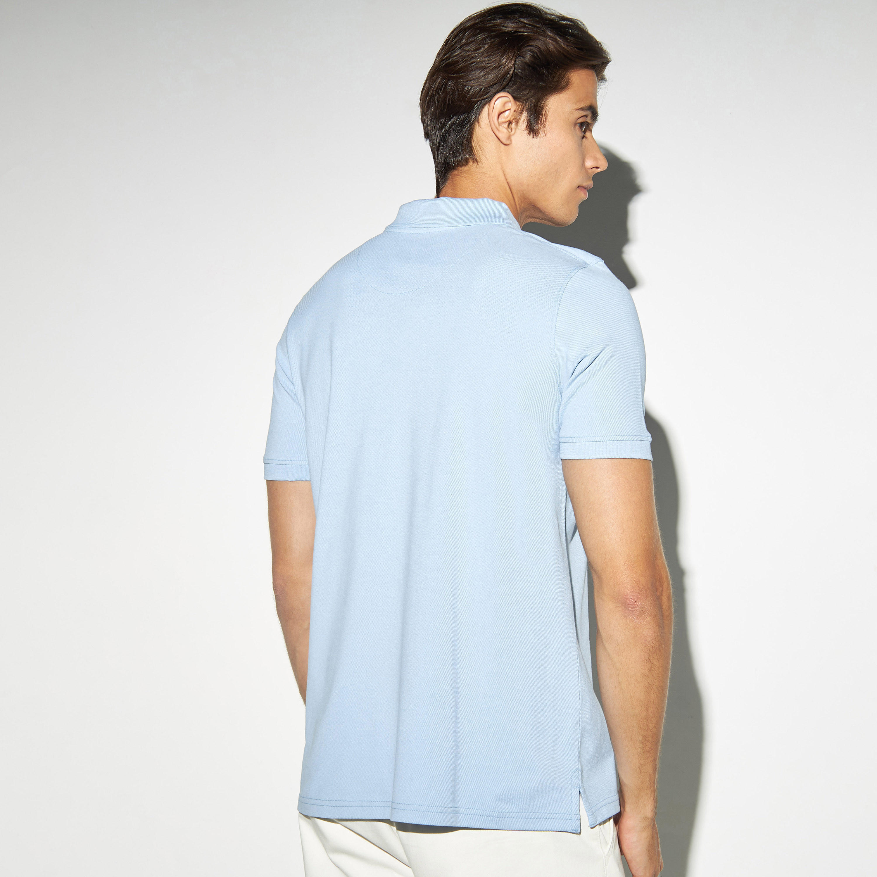 تيشيرت بولو بيكيه سادة بأكمام قصيرة-men-clothing-tshirtsandpolos-polos-image-3