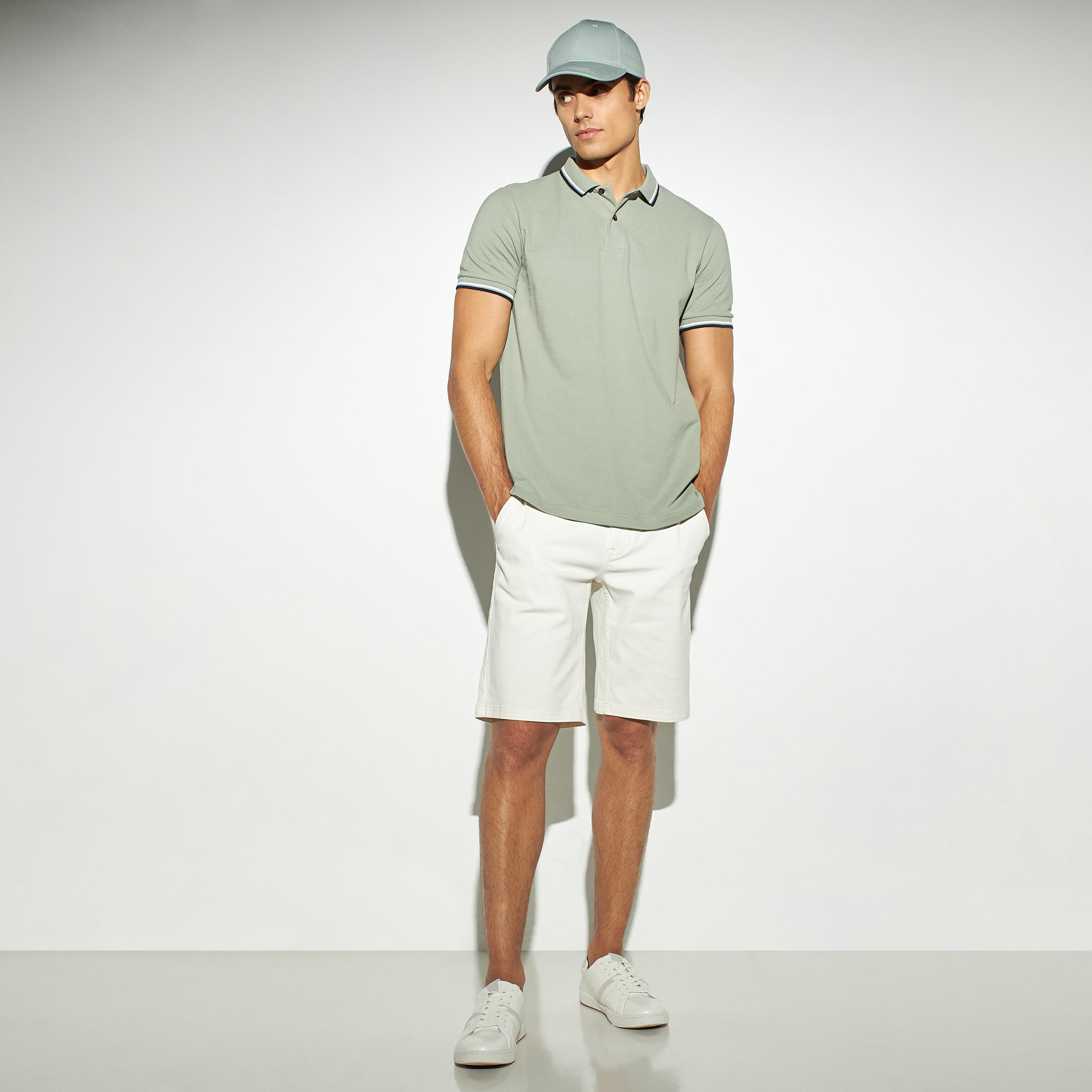 تيشيرت بولو سادة بأكمام قصيرة-men-clothing-tshirtsandpolos-polos-image-2