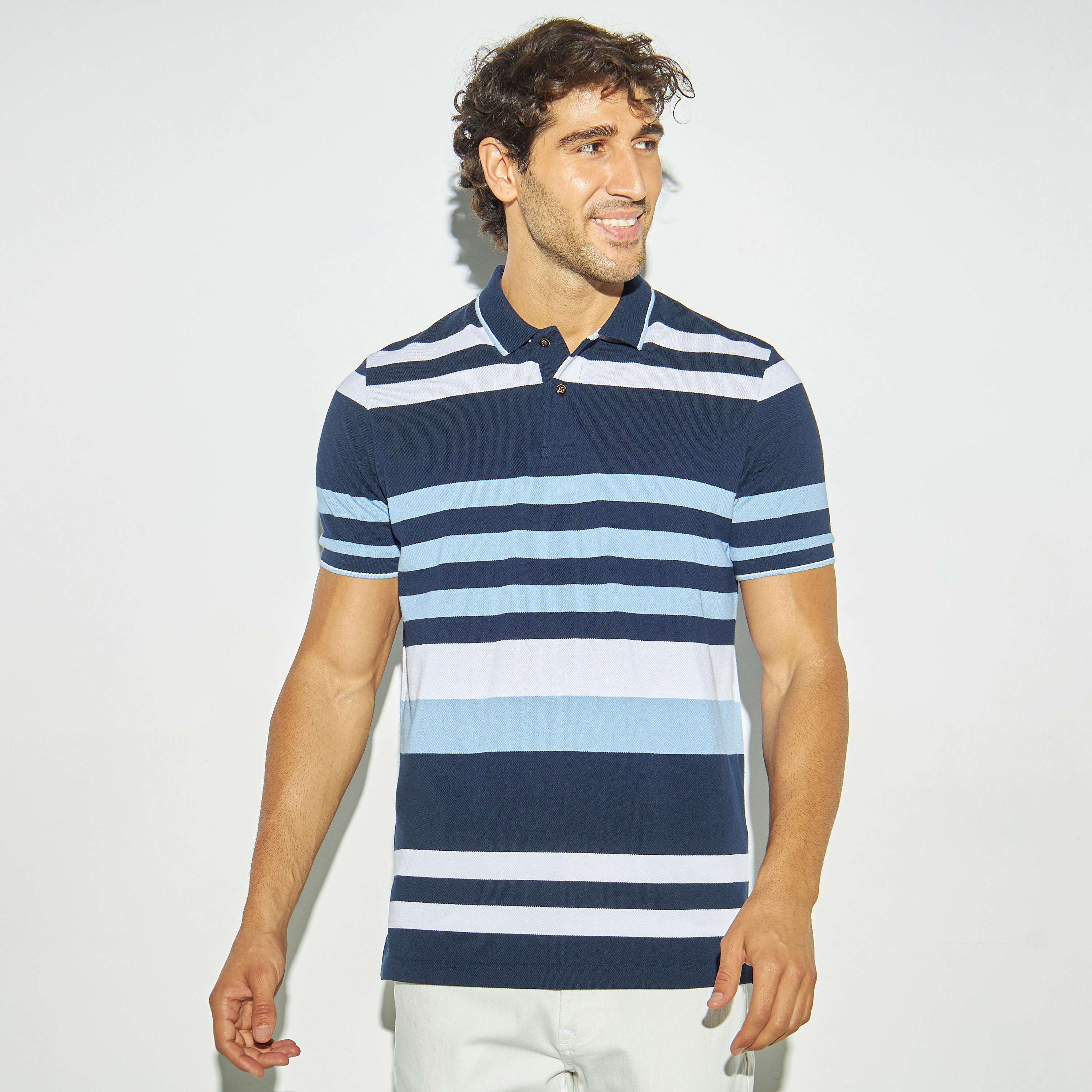 تيشيرت بولو مقلّم بأكمام قصيرة-men-clothing-tshirtsandpolos-polos-image-1