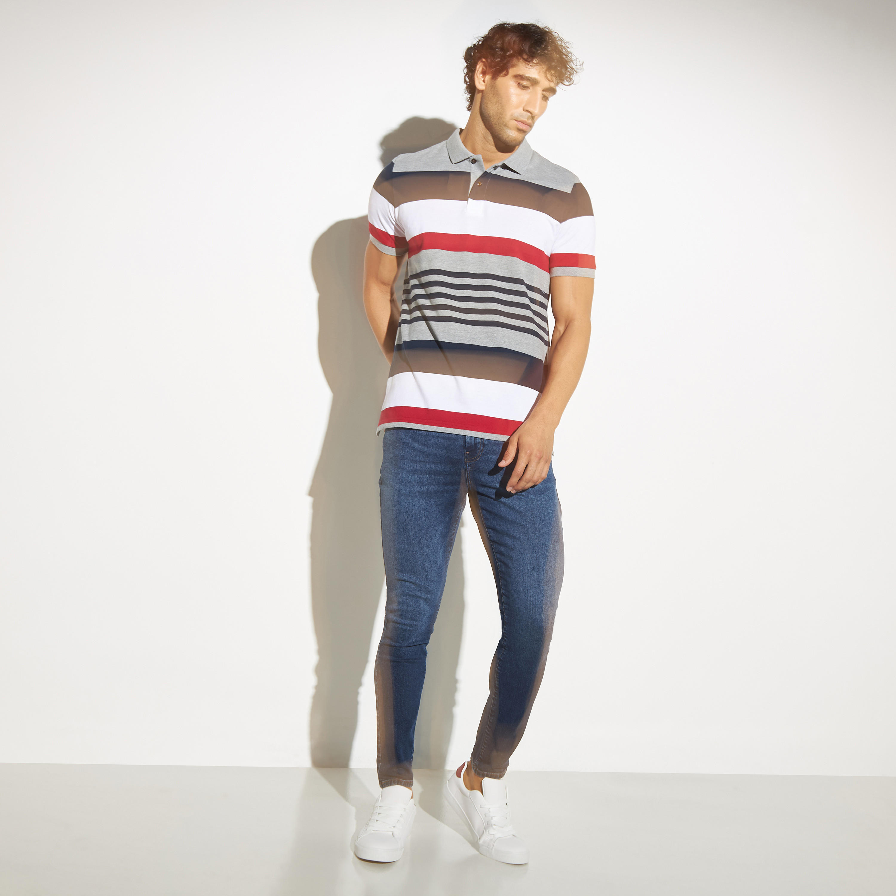 تيشيرت بولو مخطّط بأكمام قصيرة-men-clothing-tshirtsandpolos-polos-image-2