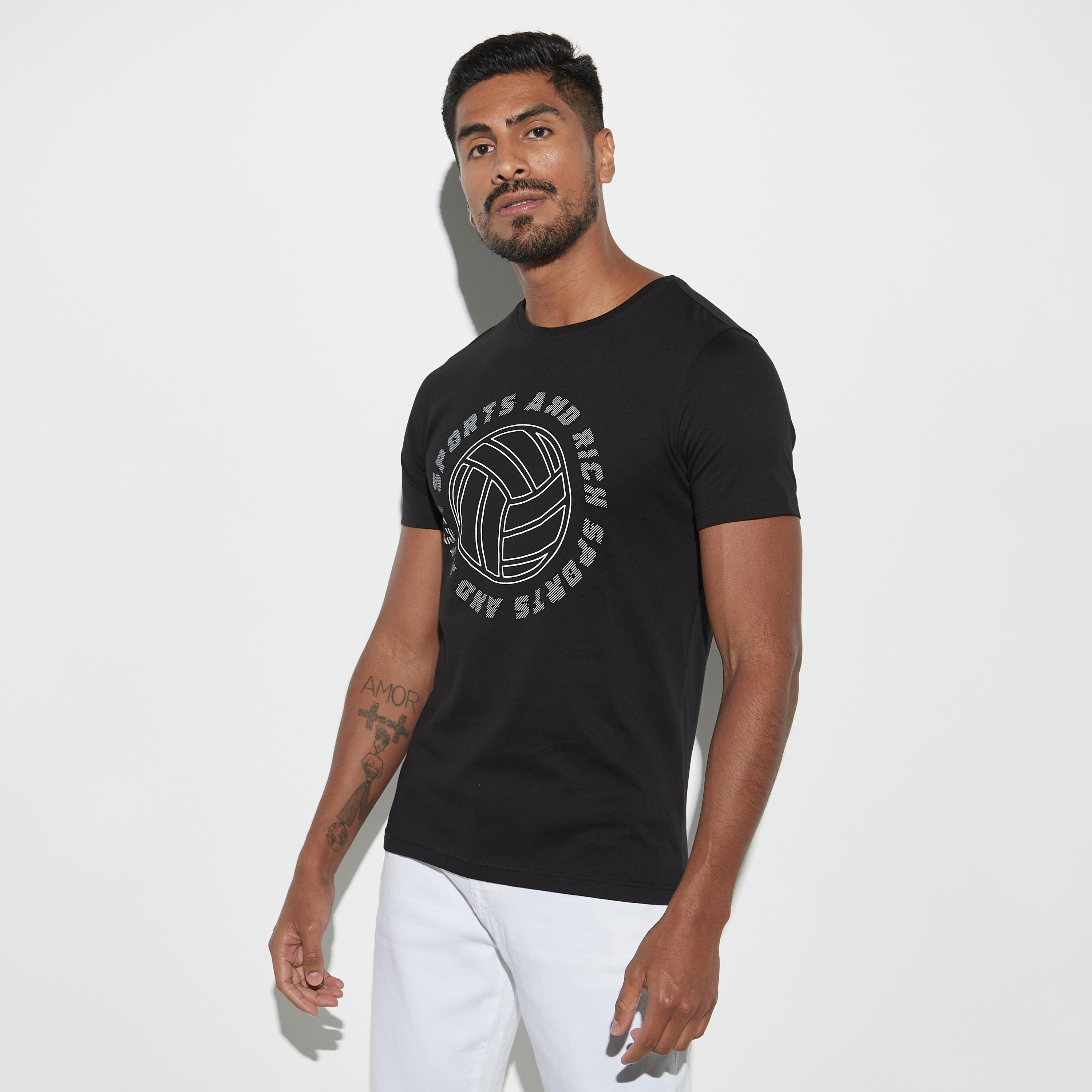 تيشيرت بياقة ضيقة وأكمام قصيرة وطبعات-men-clothing-tshirtsandpolos-tshirts-image-1