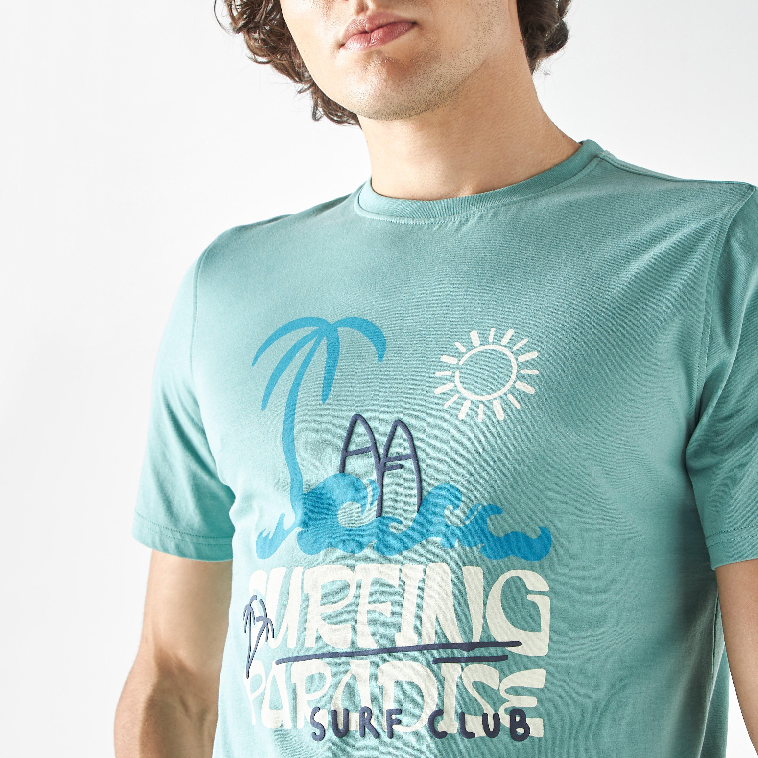 تيشيرت بياقة ضيّقة وأكمام قصيرة وطبعات-men-clothing-tshirtsandpolos-tshirts-image-4