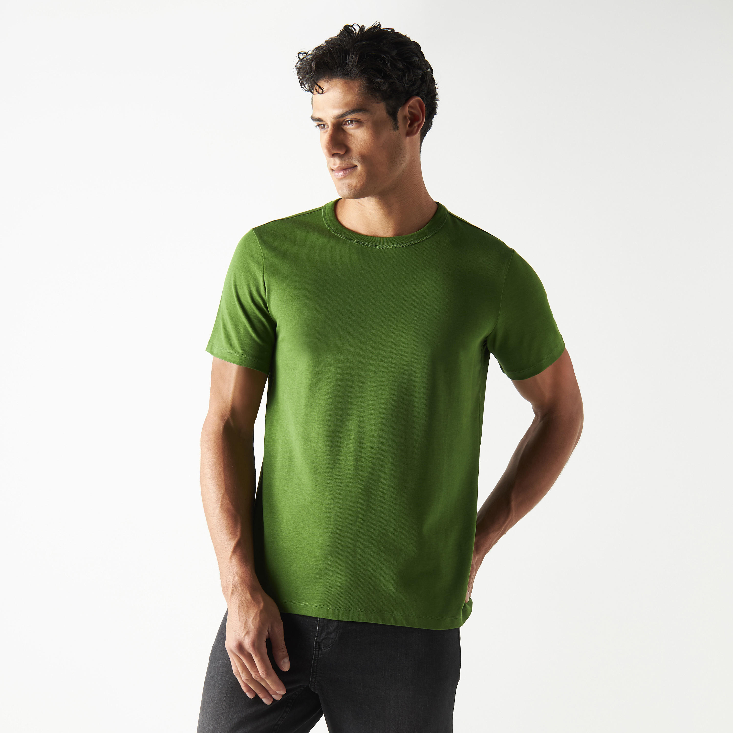 تيشيرت سادة بياقة ضيّقة وأكمام قصيرة-men-clothing-tshirtsandpolos-tshirts-image-1