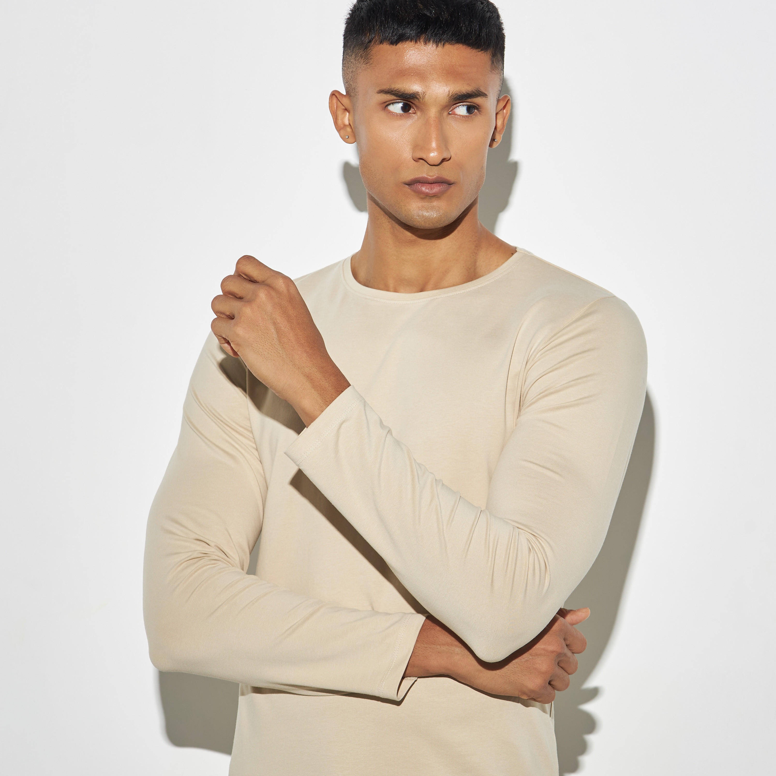 Solid Crew Neck T-shirt with Long Sleeves-men-clothing-tshirtsandpolos-tshirts-image-4