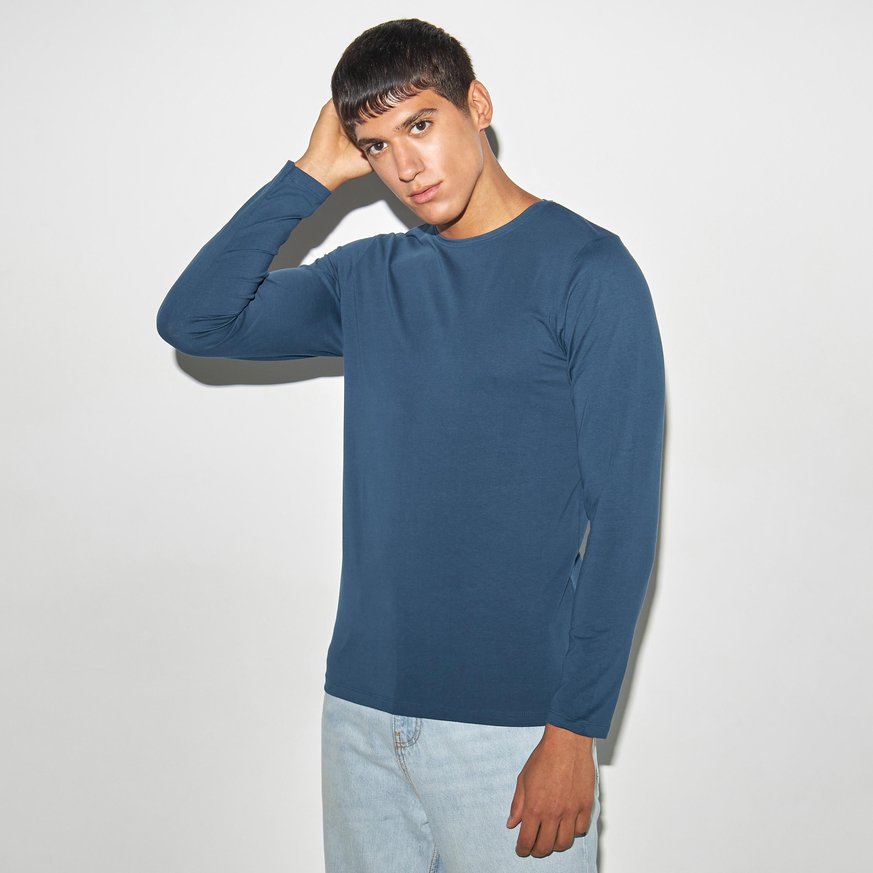 Solid Crew Neck T-shirt with Long Sleeves-men-clothing-tshirtsandpolos-tshirts-image-1