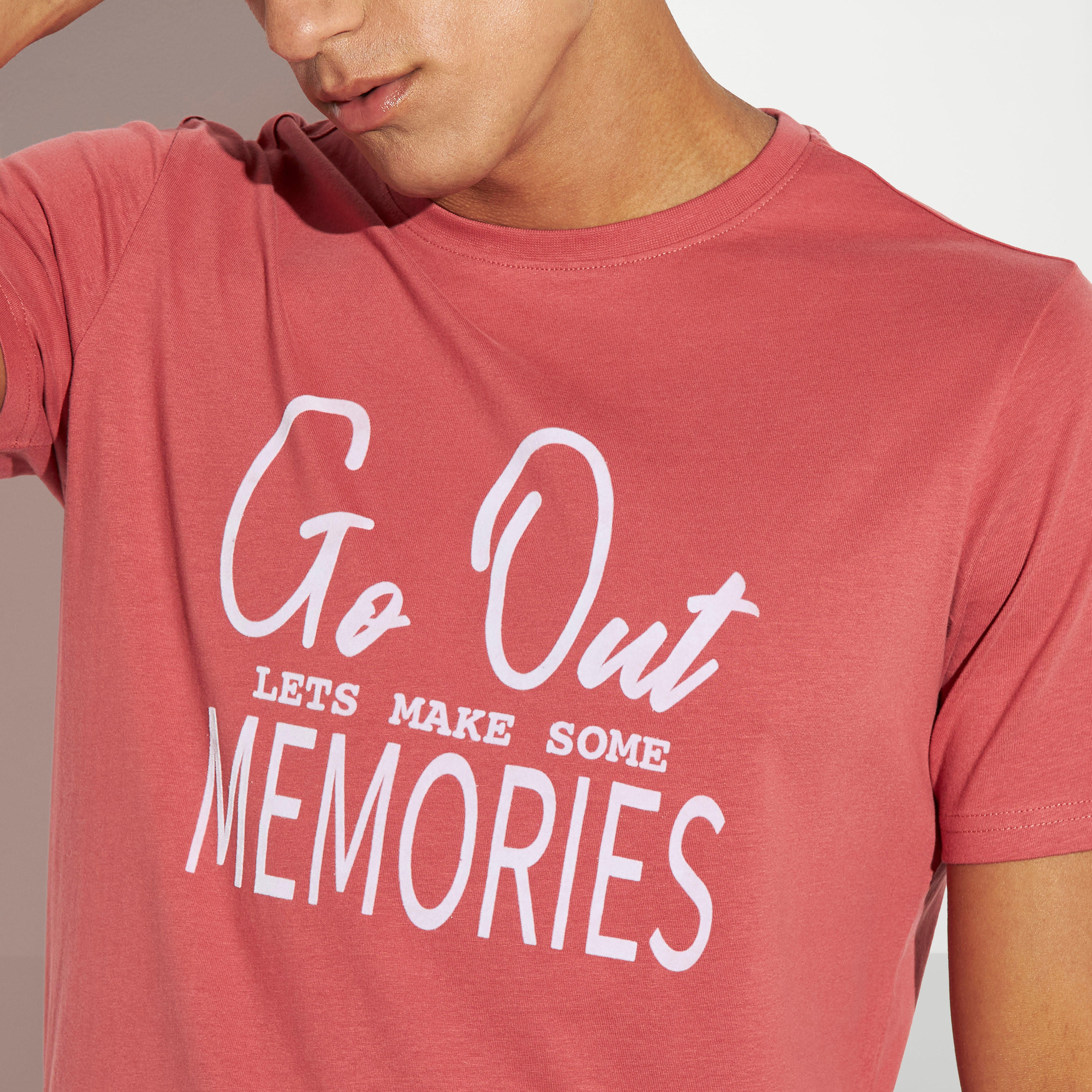 Typographic Print Crew Neck T-shirt-men-clothing-tshirtsandpolos-tshirts-image-4