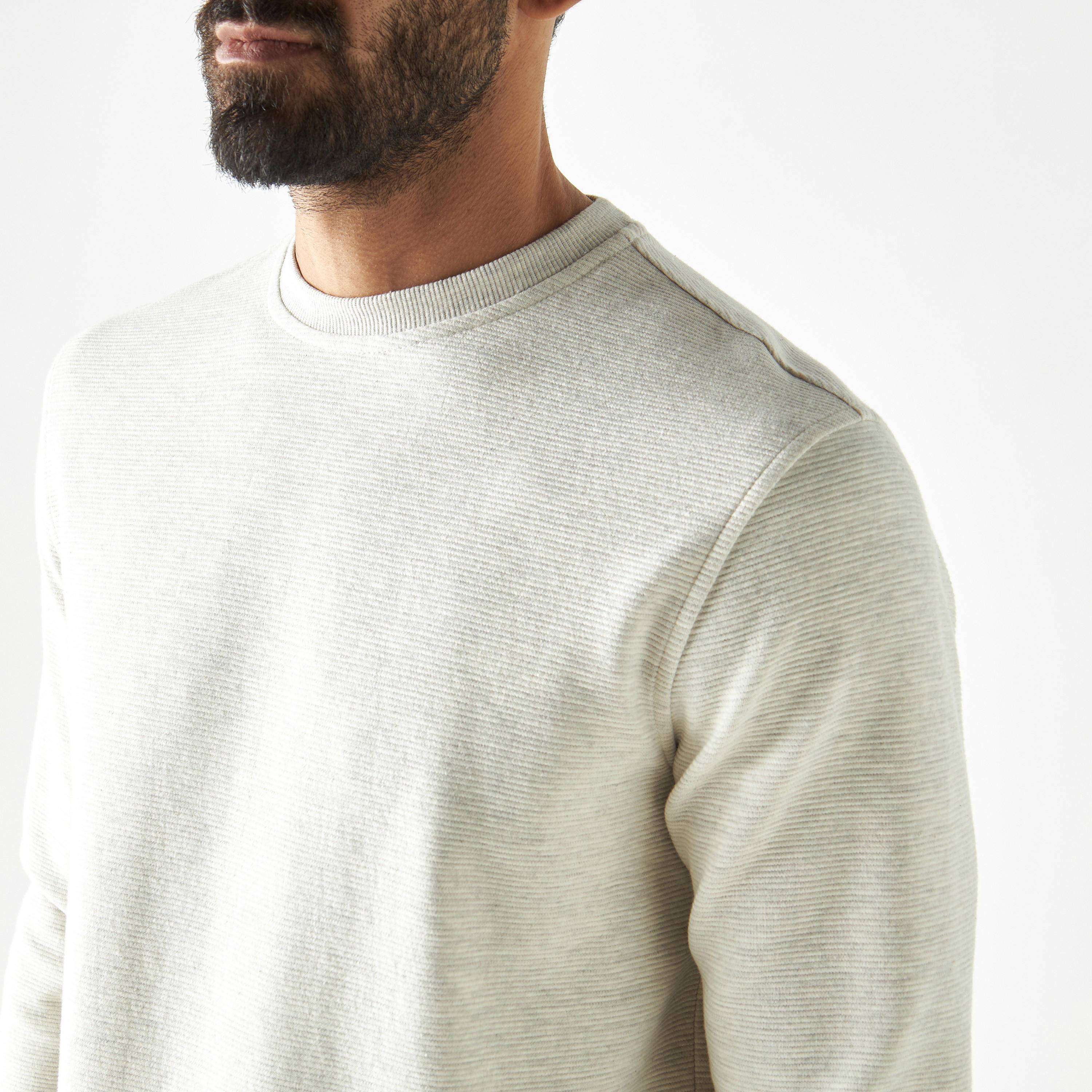 سويت شيرت بارز الملمس بياقة ضيّقة وأكمام طويلة-men-winterwear-hoodiesandsweatshirts-image-4
