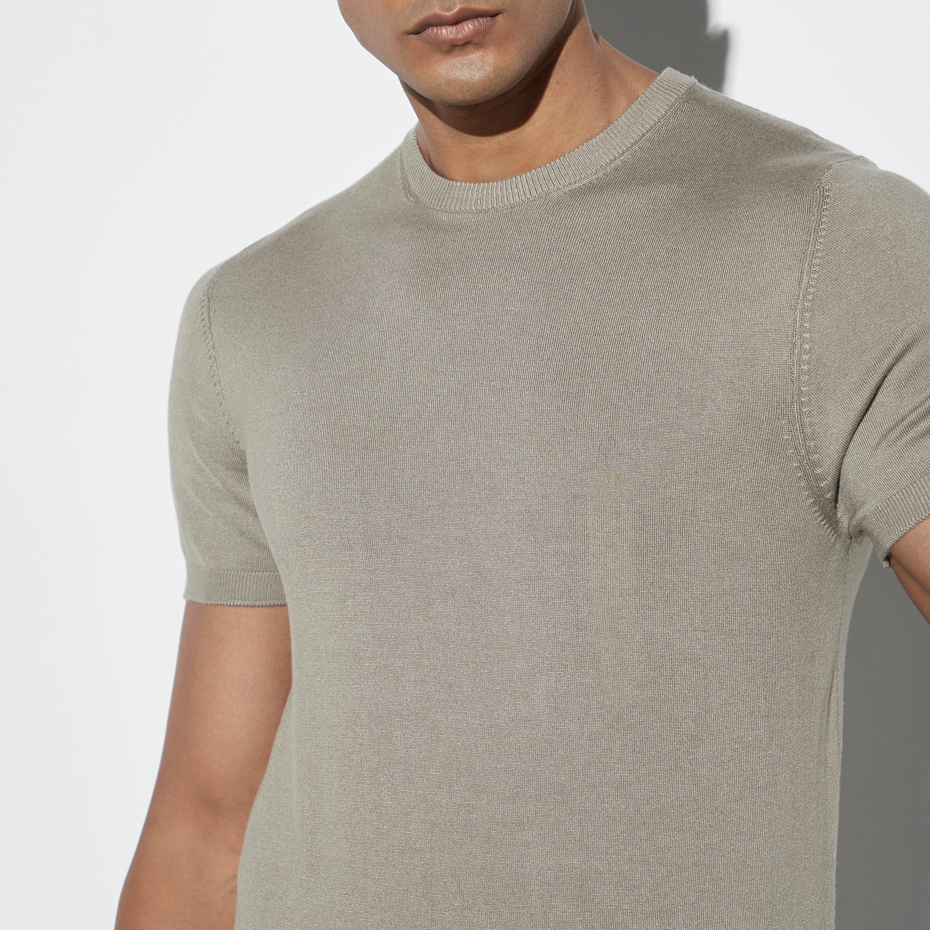 Solid T-shirt with Short Sleeves-men-clothing-tshirtsandpolos-tshirts-image-4