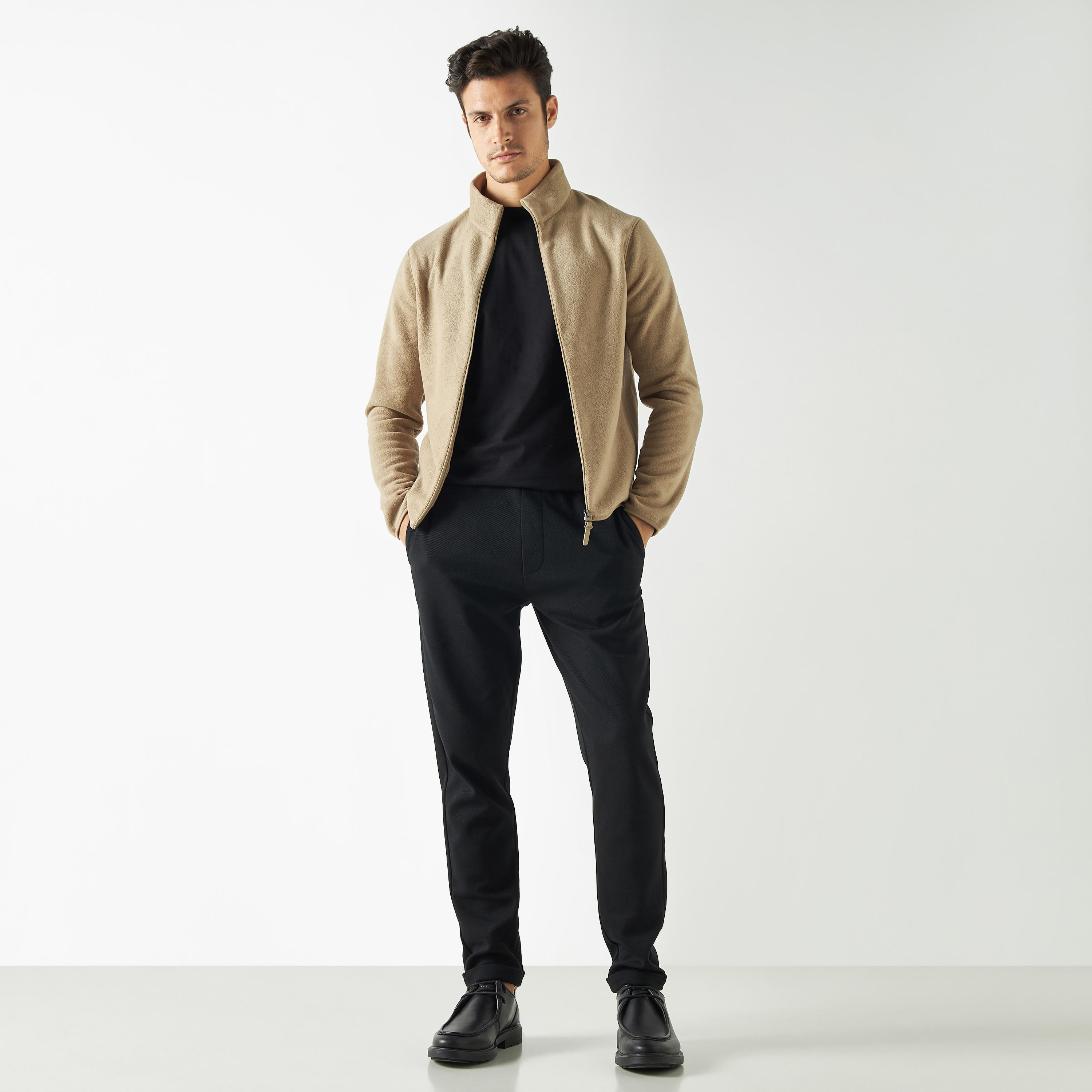 جاكيت بارز الملمس بسحاب وياقة عالية-men-clothing-jacketsandblazers-jackets-image-2