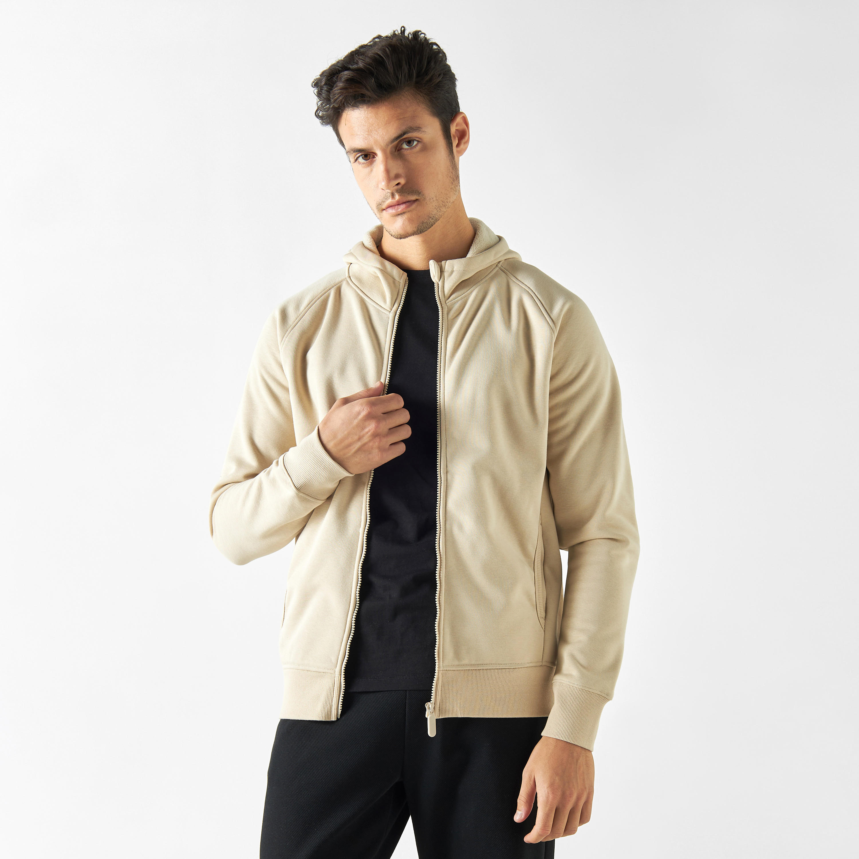 هودي بسحّاب وأكمام طويلة وجيوب-men-clothing-jacketsandblazers-jackets-image-1