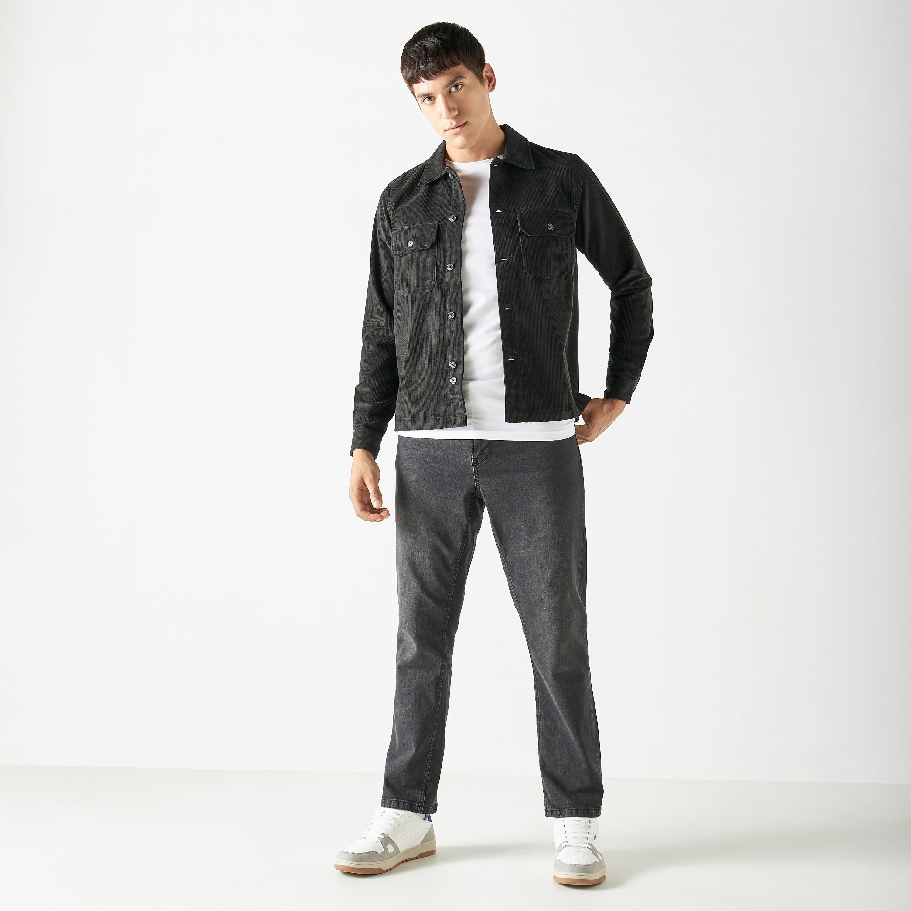 جاكيت بأكمام طويلة وجيوب-men-clothing-jacketsandblazers-jackets-image-2